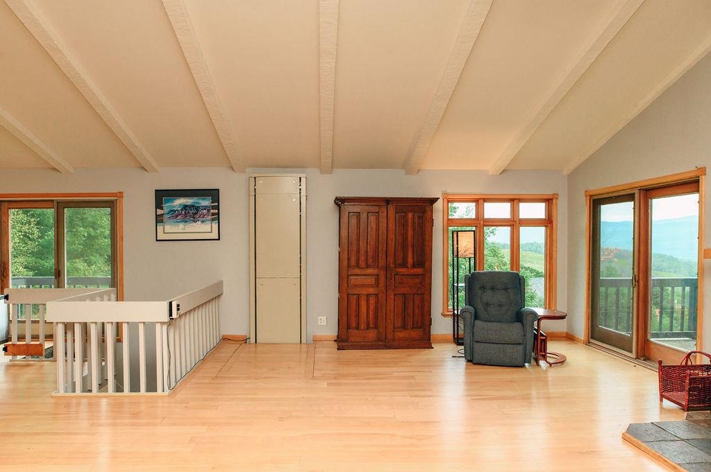 168 Shaw Heights Road Property Photo 17