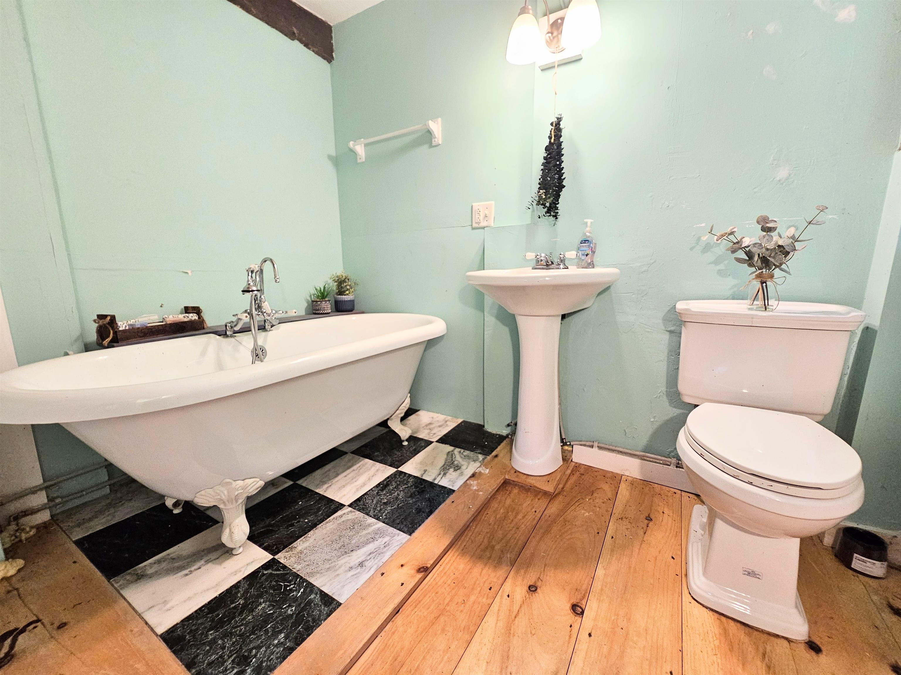 30 Back Street Property Photo 38