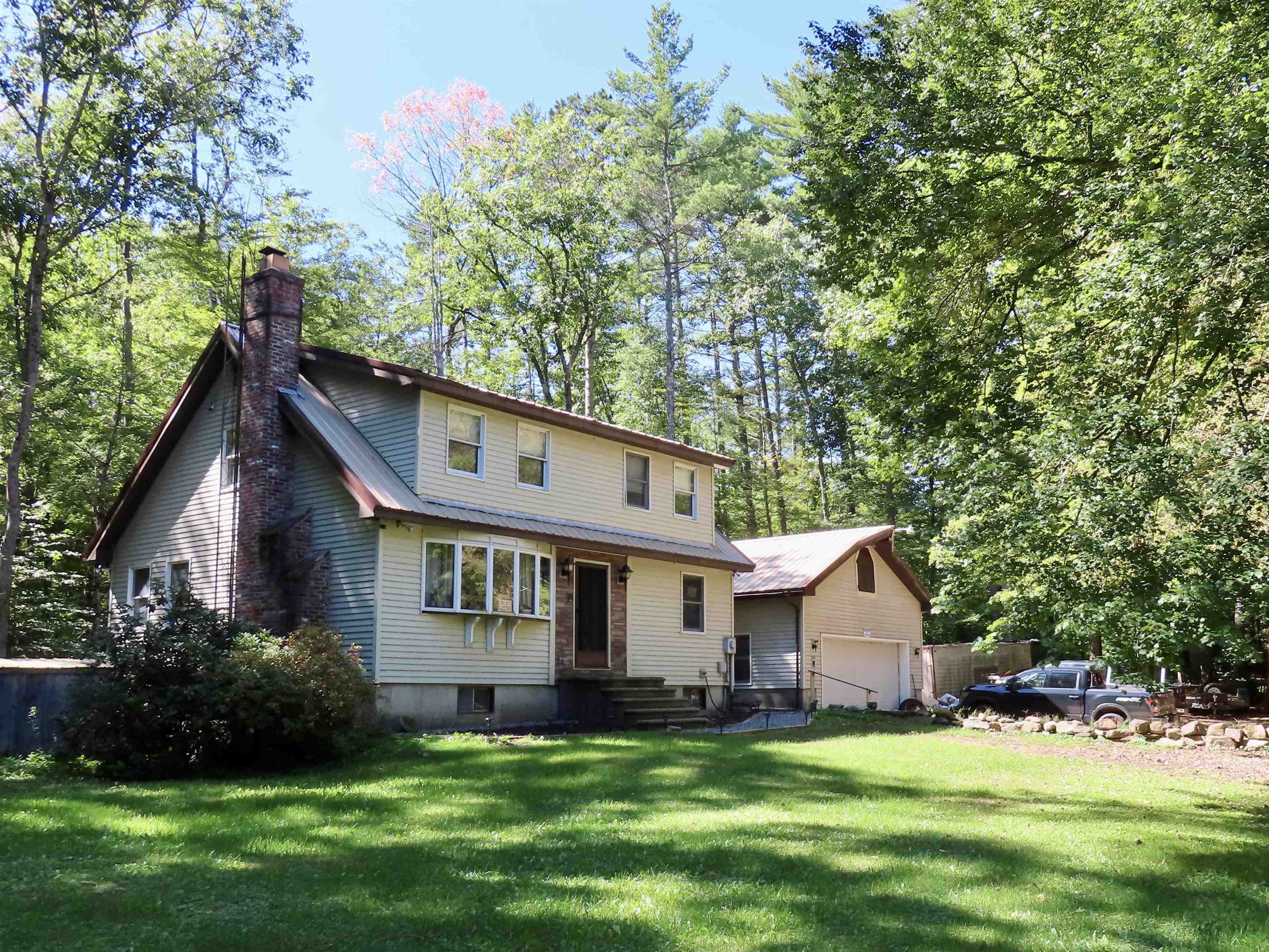 100 North Road Property Photo 1