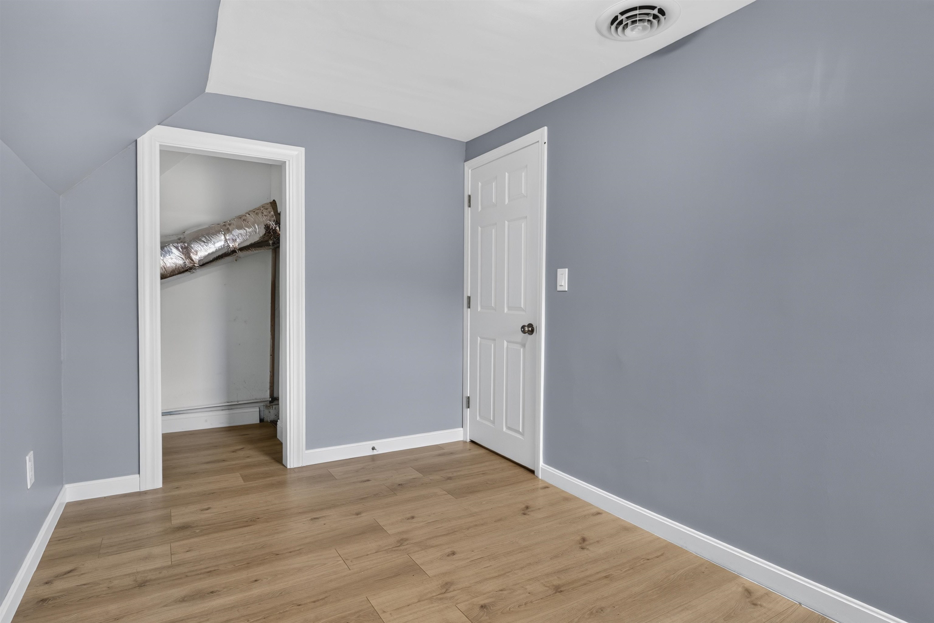 16 Beech Street Property Photo 40