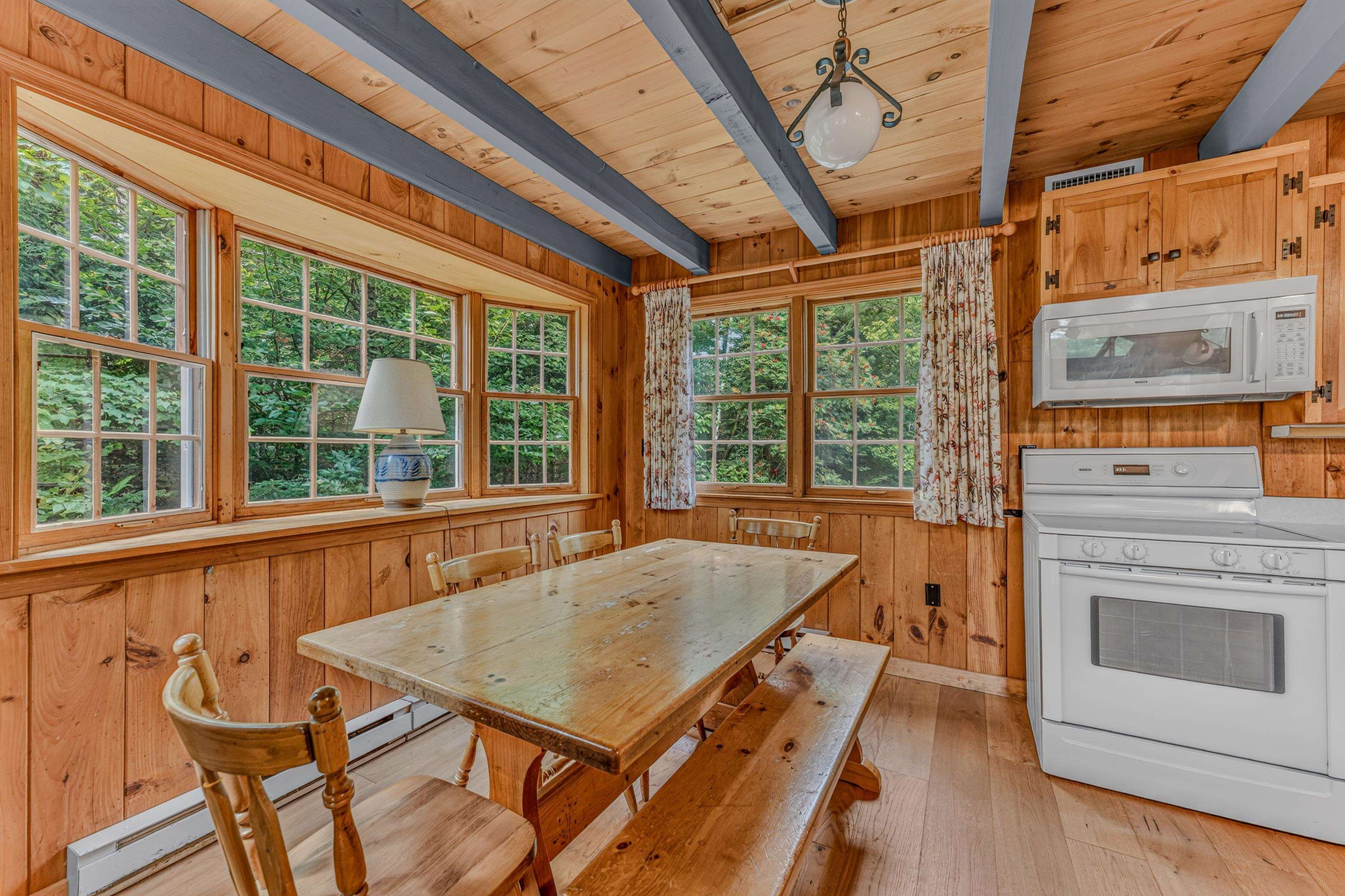 722 Wells Road Property Photo 15