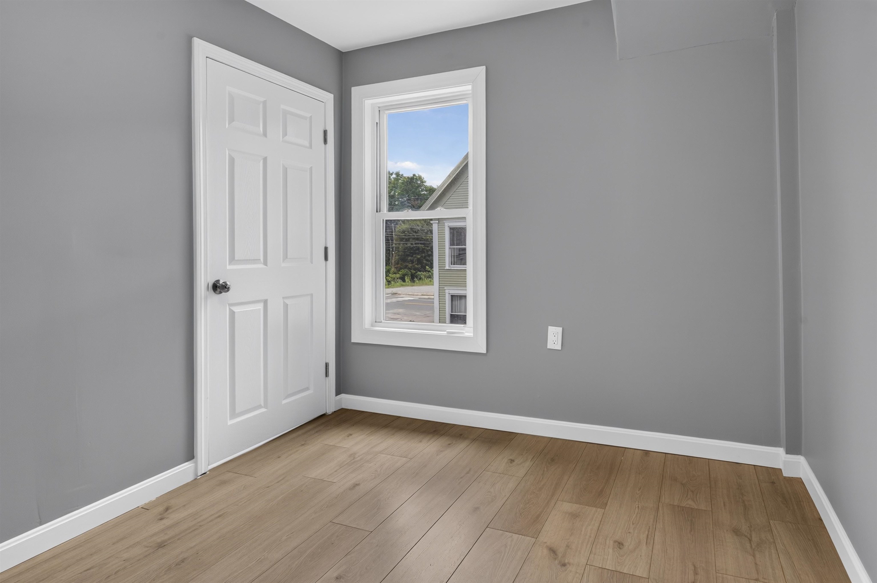 16 Beech Street Property Photo 32