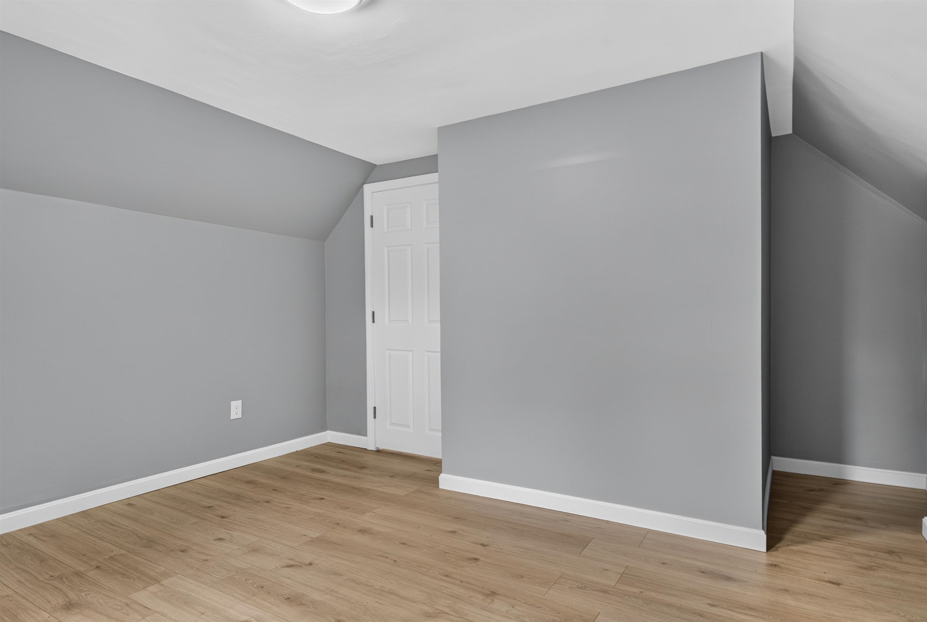 16 Beech Street Property Photo 47