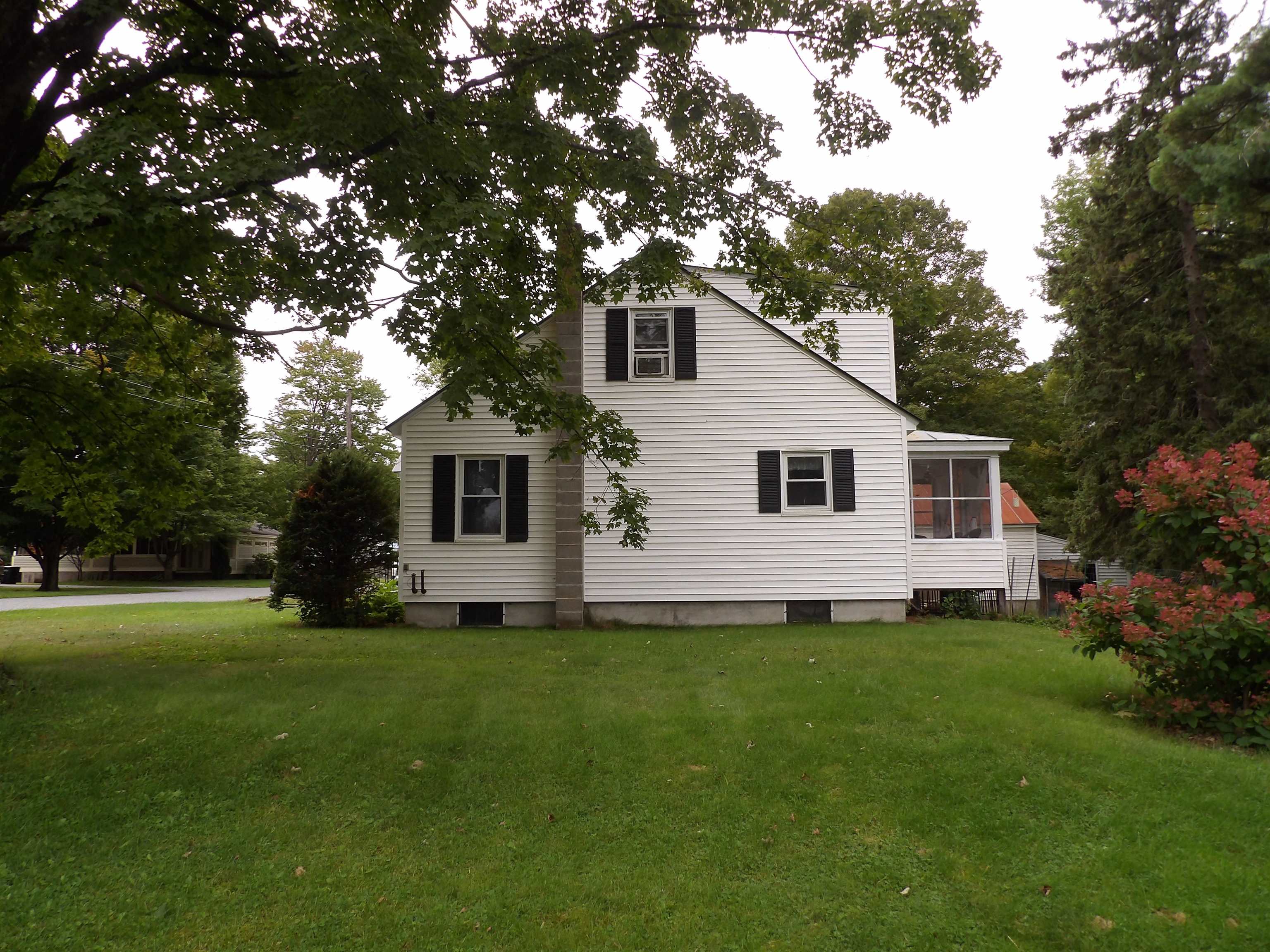 243 South Street Property Photo 4