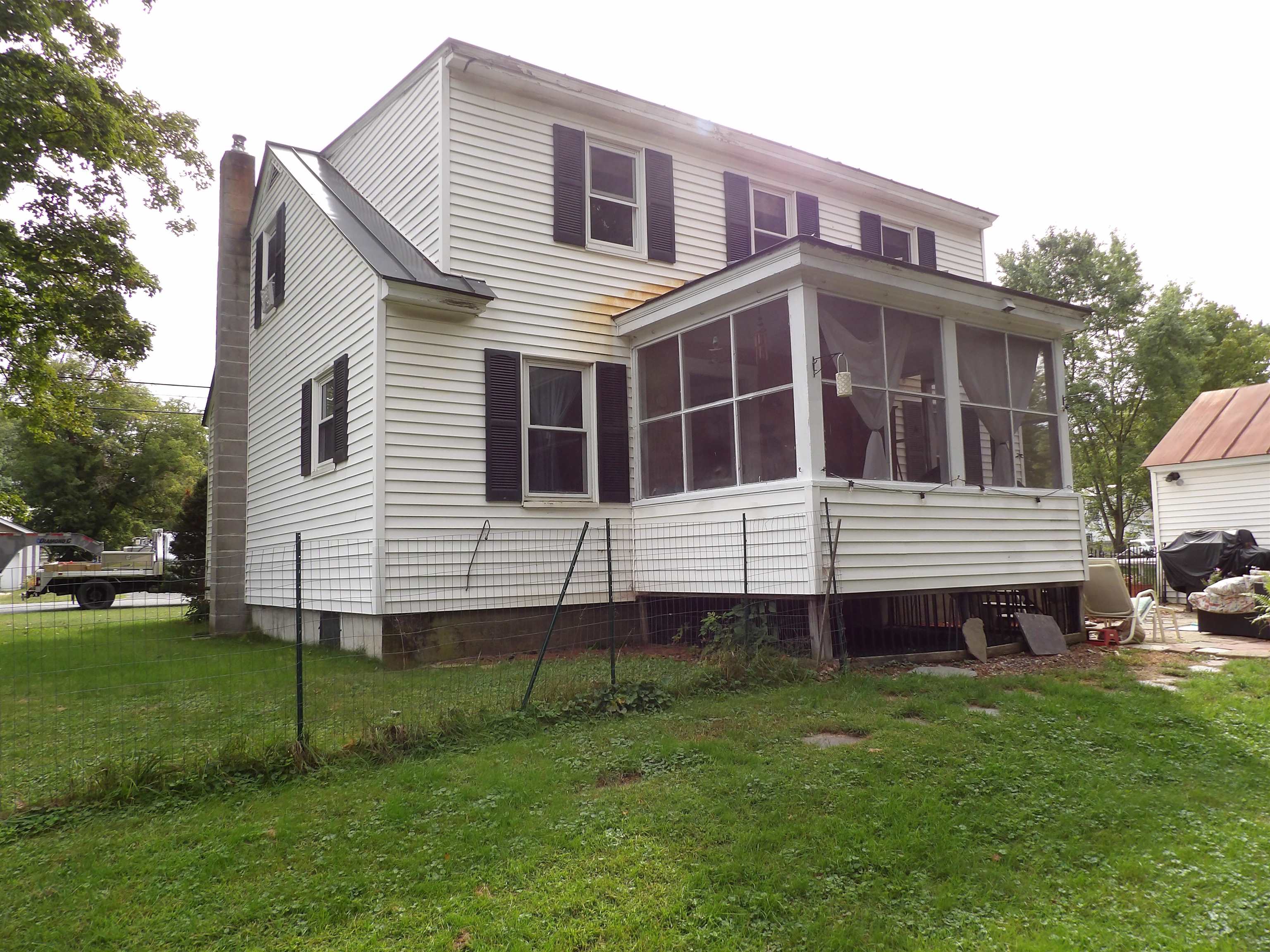 243 South Street Property Photo 37
