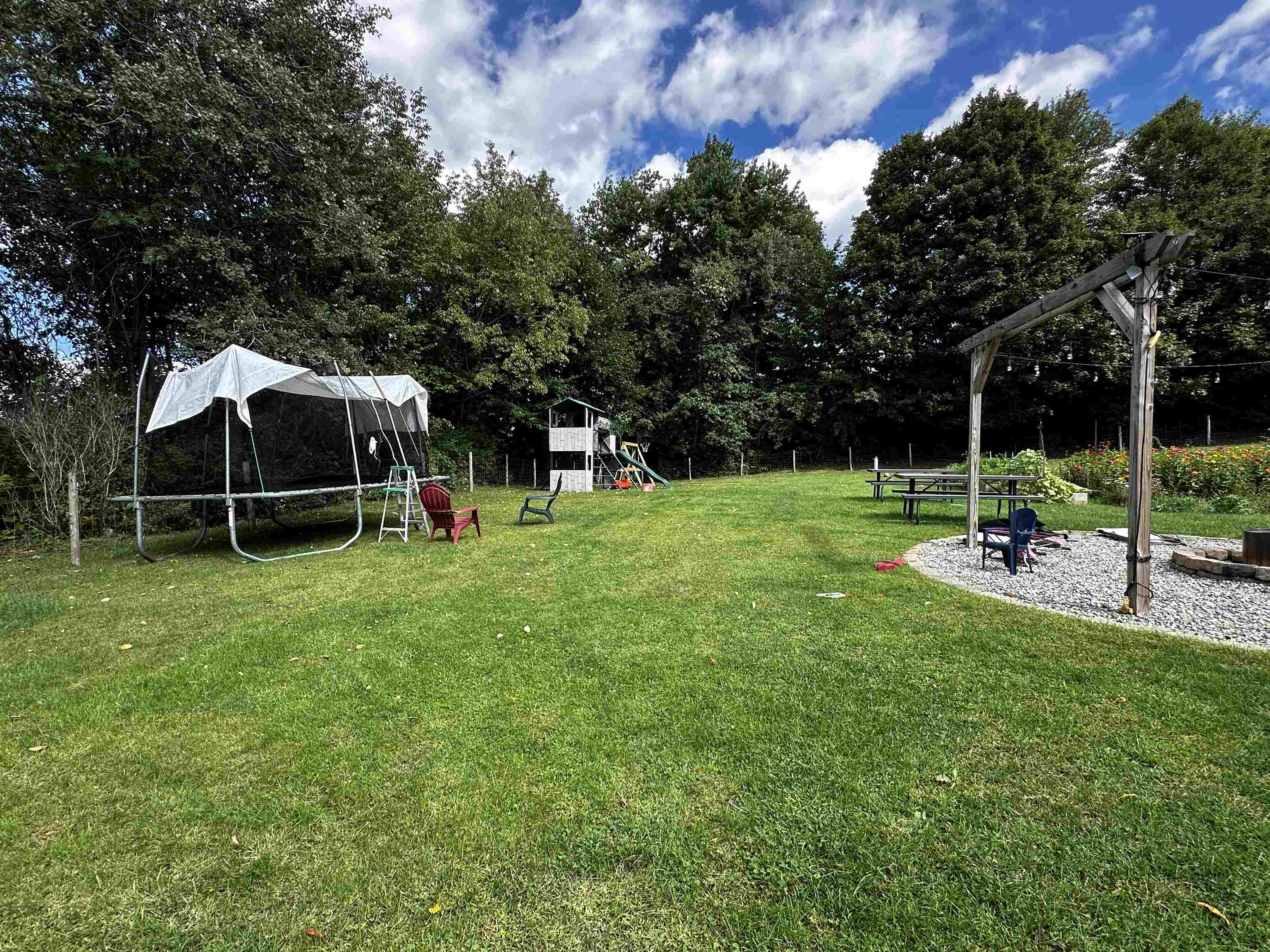 262 Bridge Street Property Photo 5