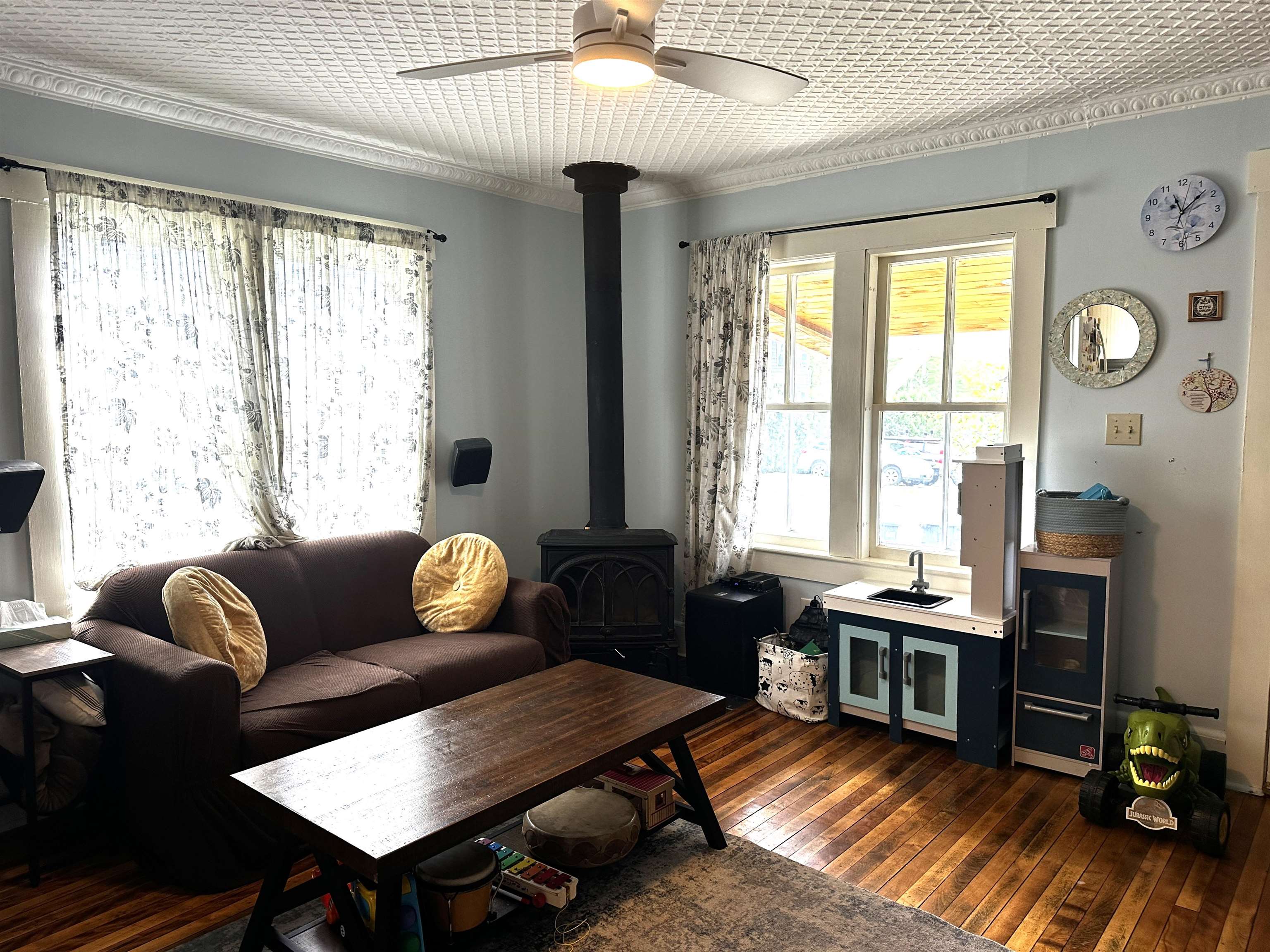 262 Bridge Street Property Photo 7