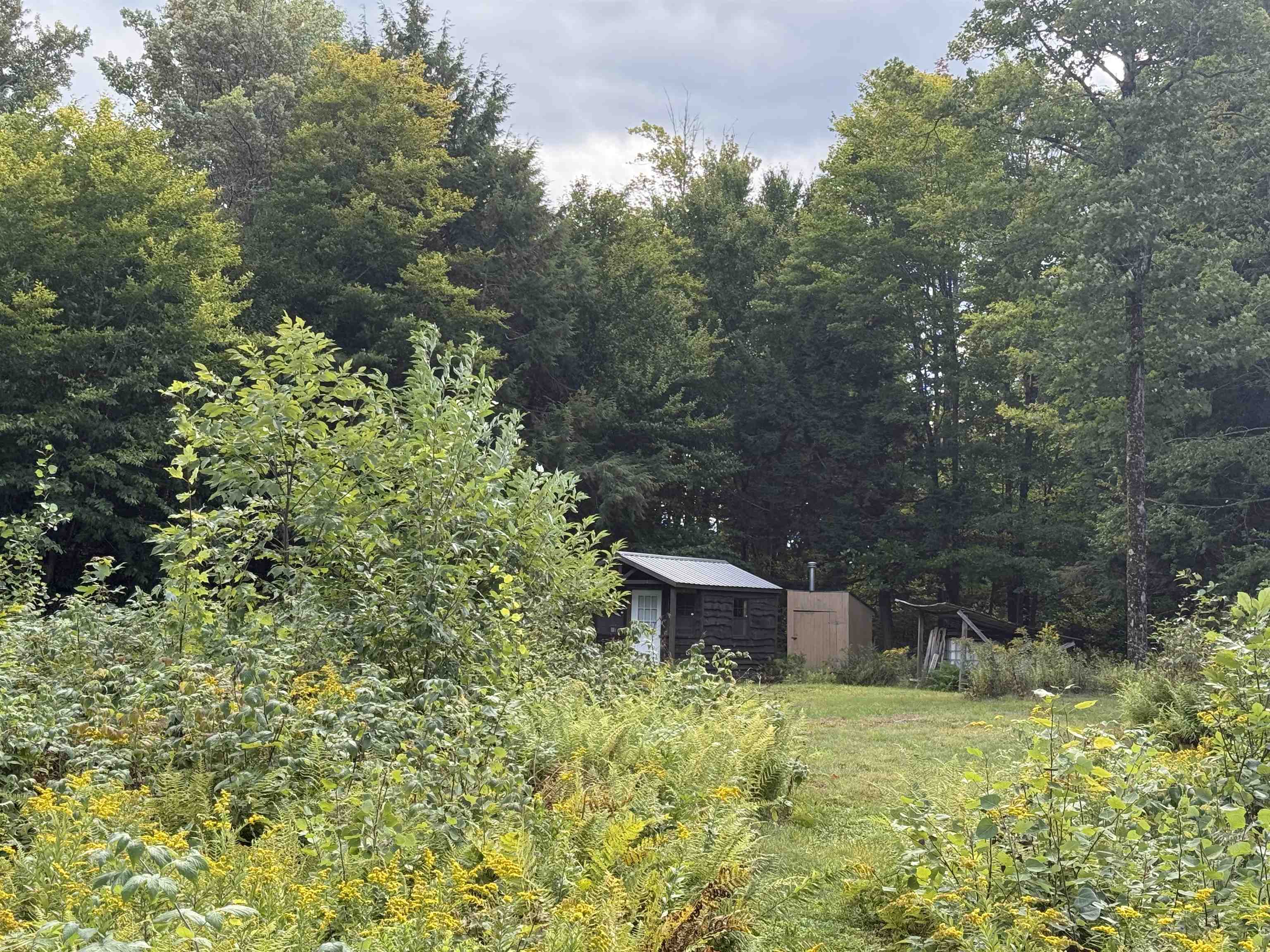 404 Woodland Drive Property Photo 3
