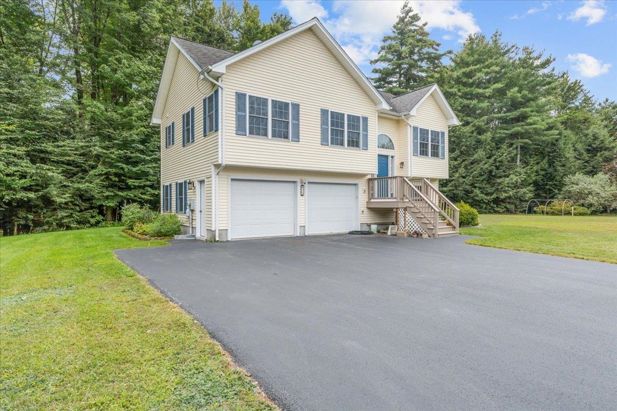 59 Blakewood Drive Property Photo 3