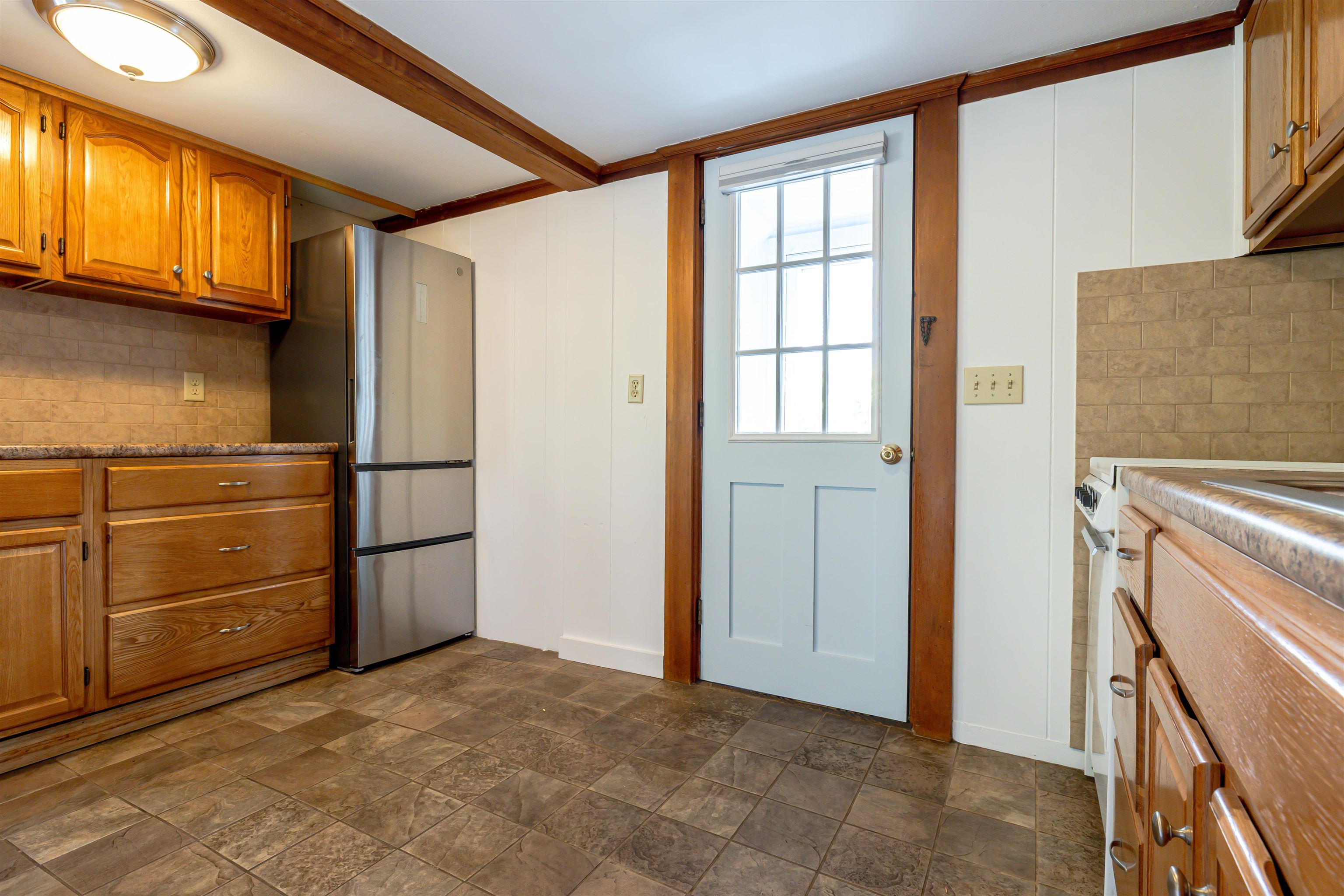 87 Washington Street Property Photo 33