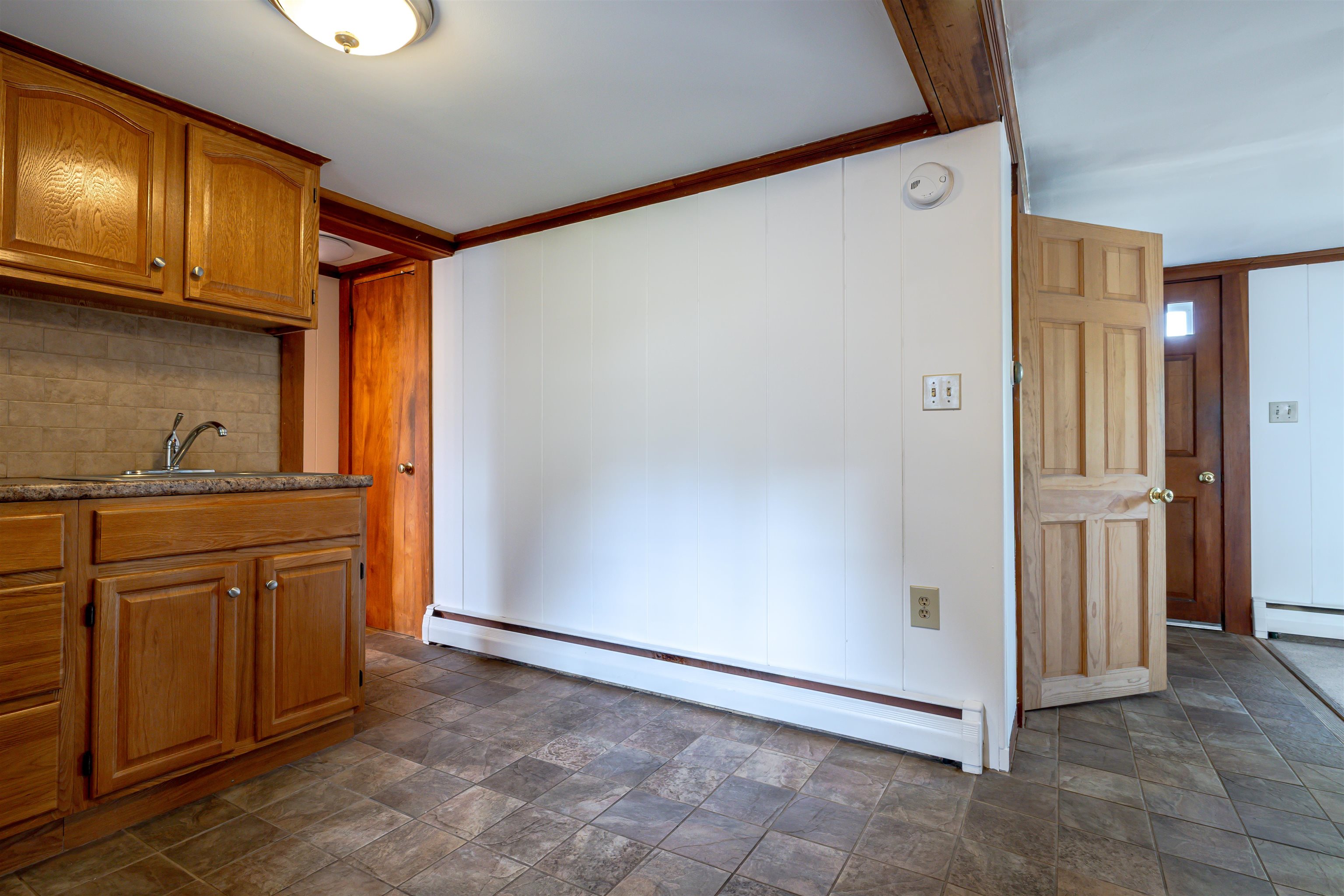 87 Washington Street Property Photo 36
