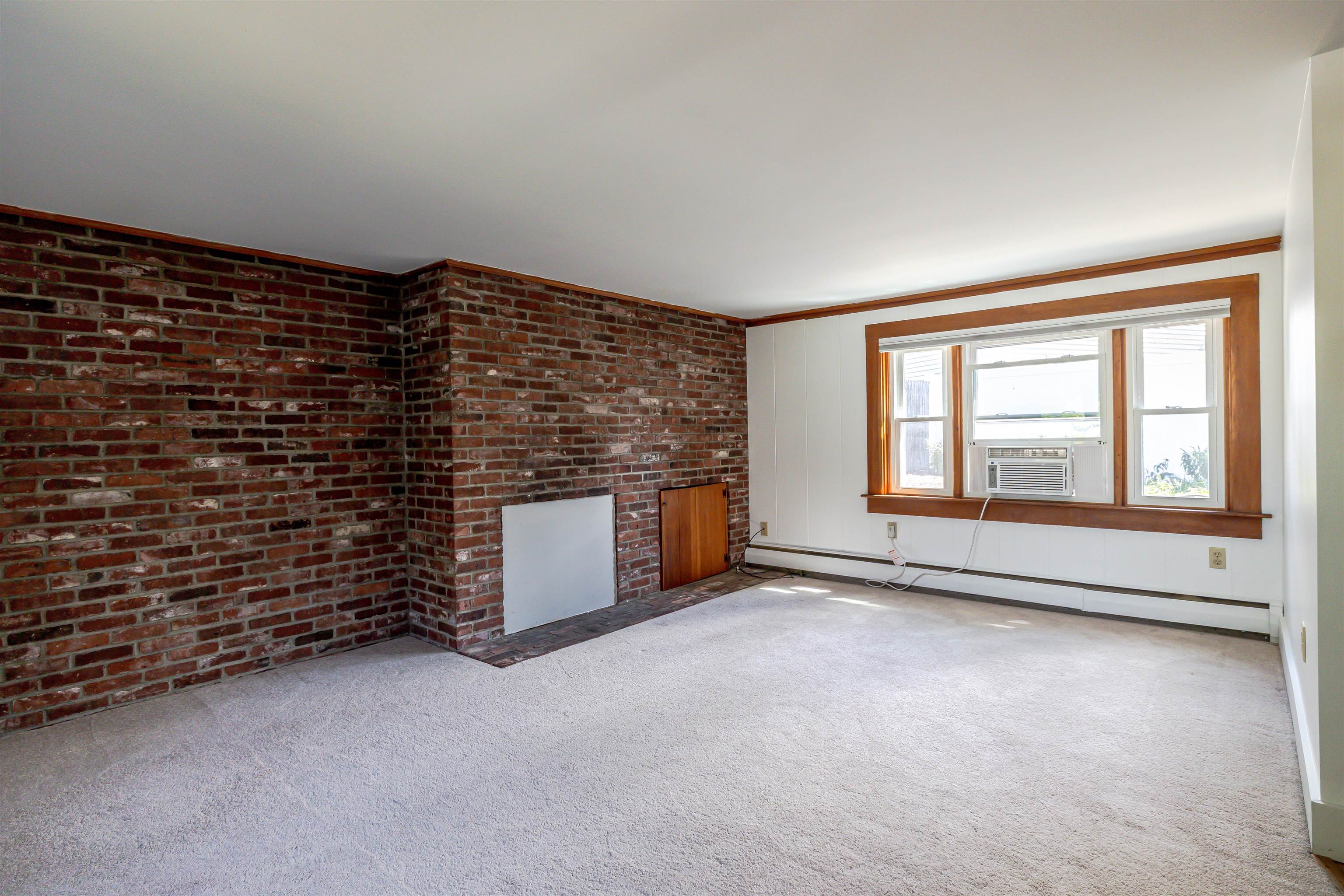 87 Washington Street Property Photo 42