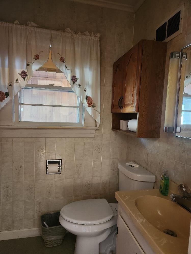 7 Congress Street Property Photo 9