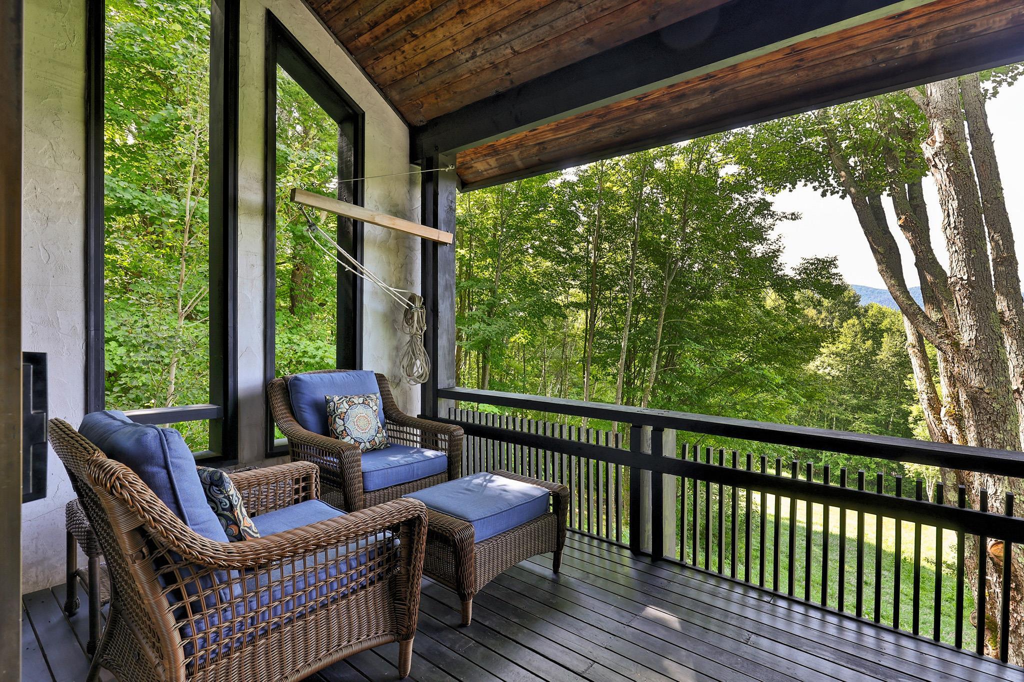 152 Great Hawk Road Property Photo 8