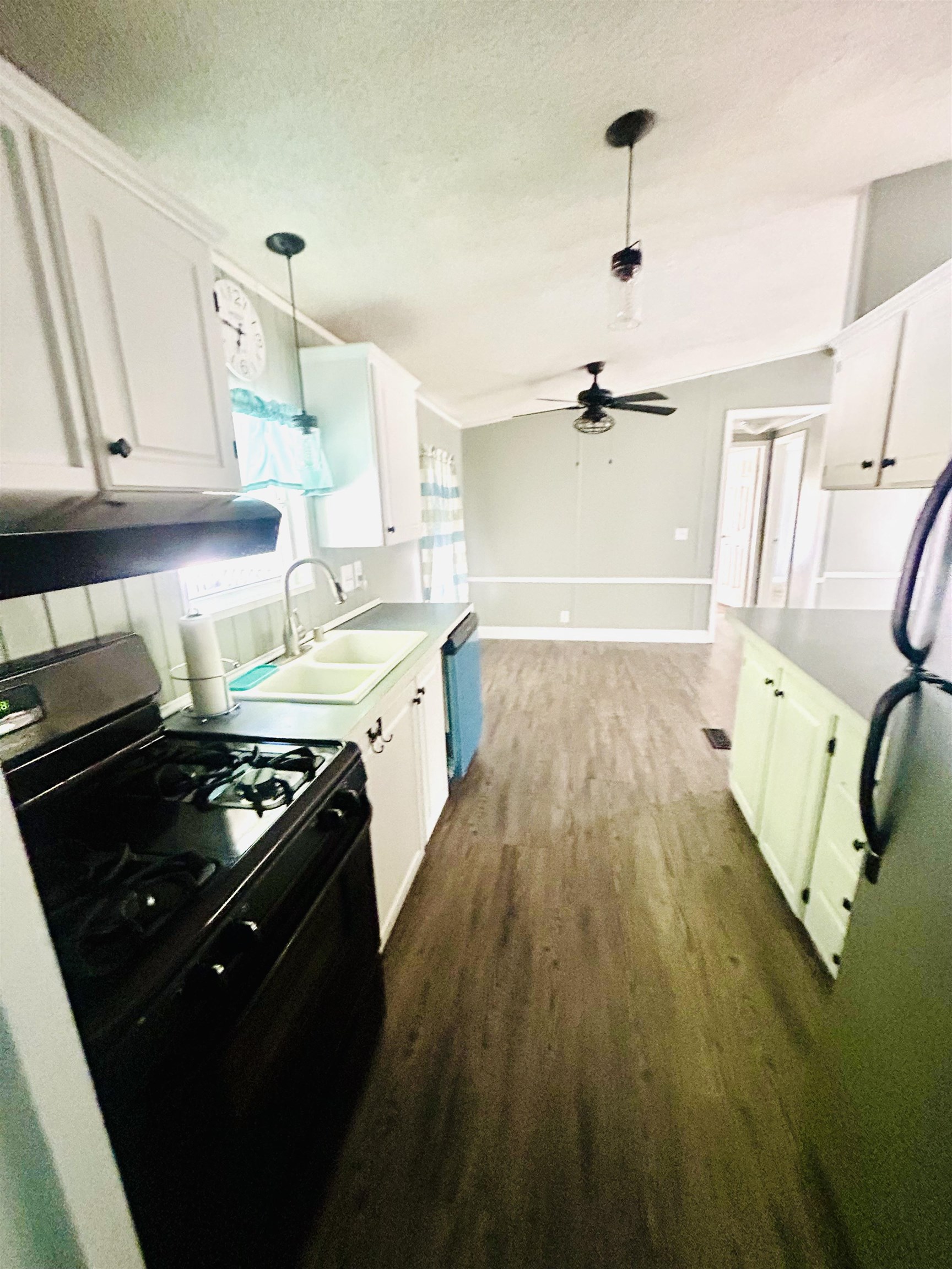 7 Hemlock Drive Property Photo 6