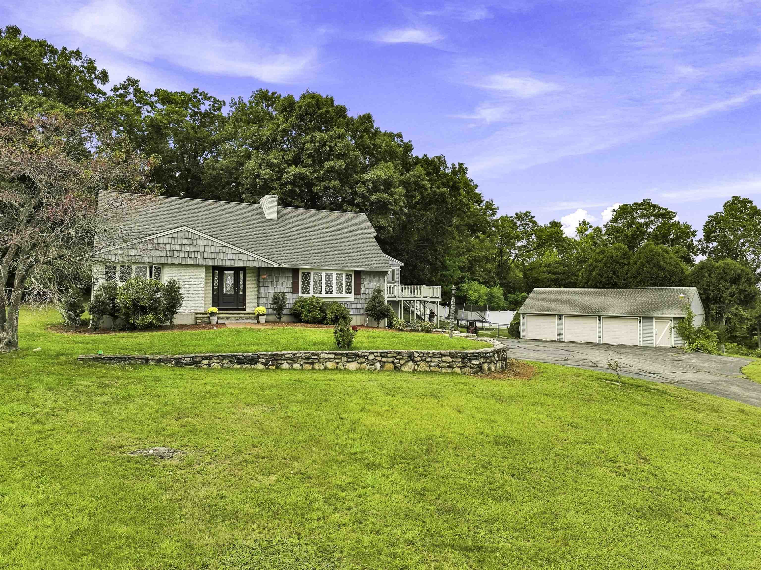 96 Pillsbury Road Property Photo 3