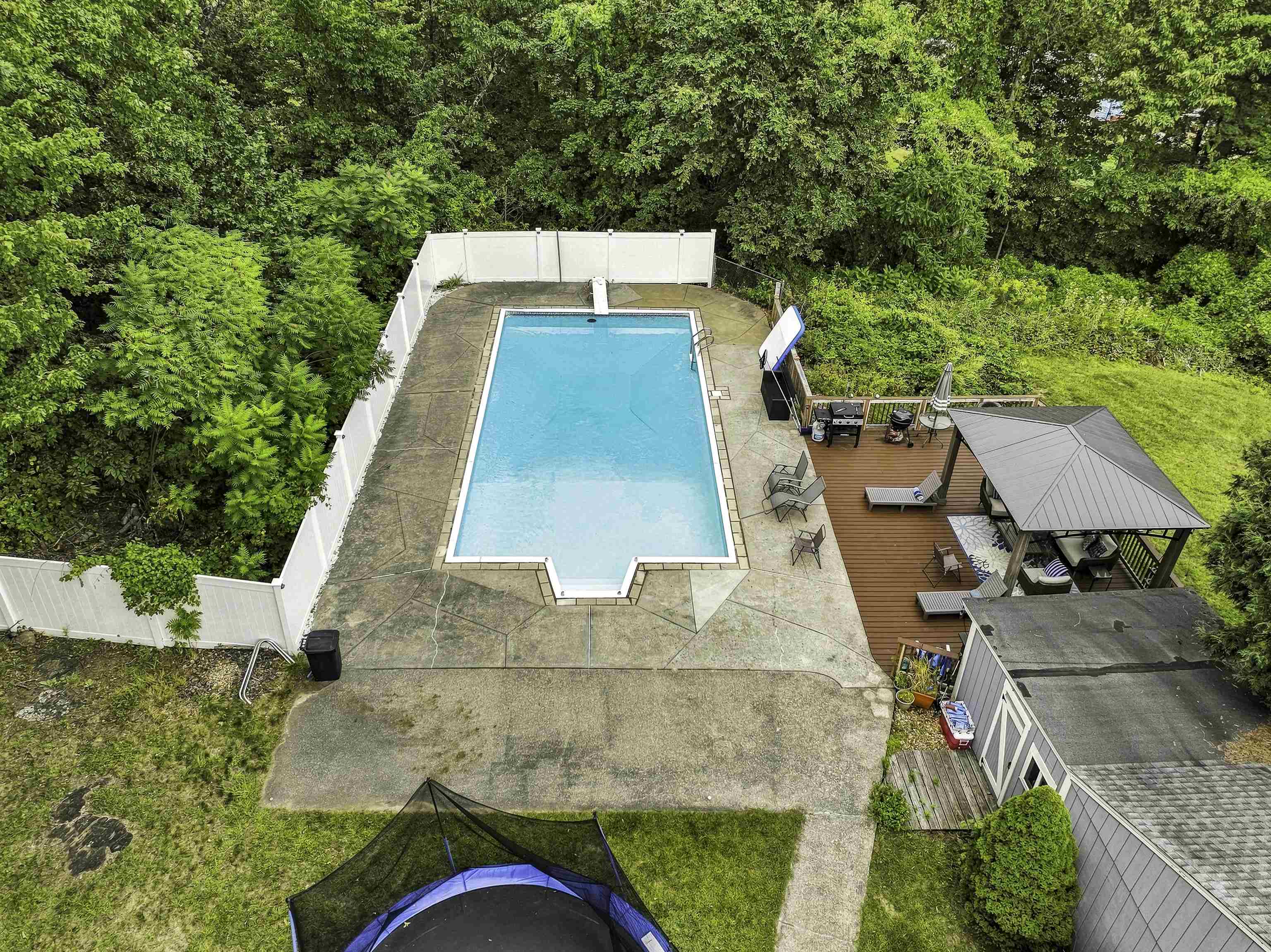 96 Pillsbury Road Property Photo 8