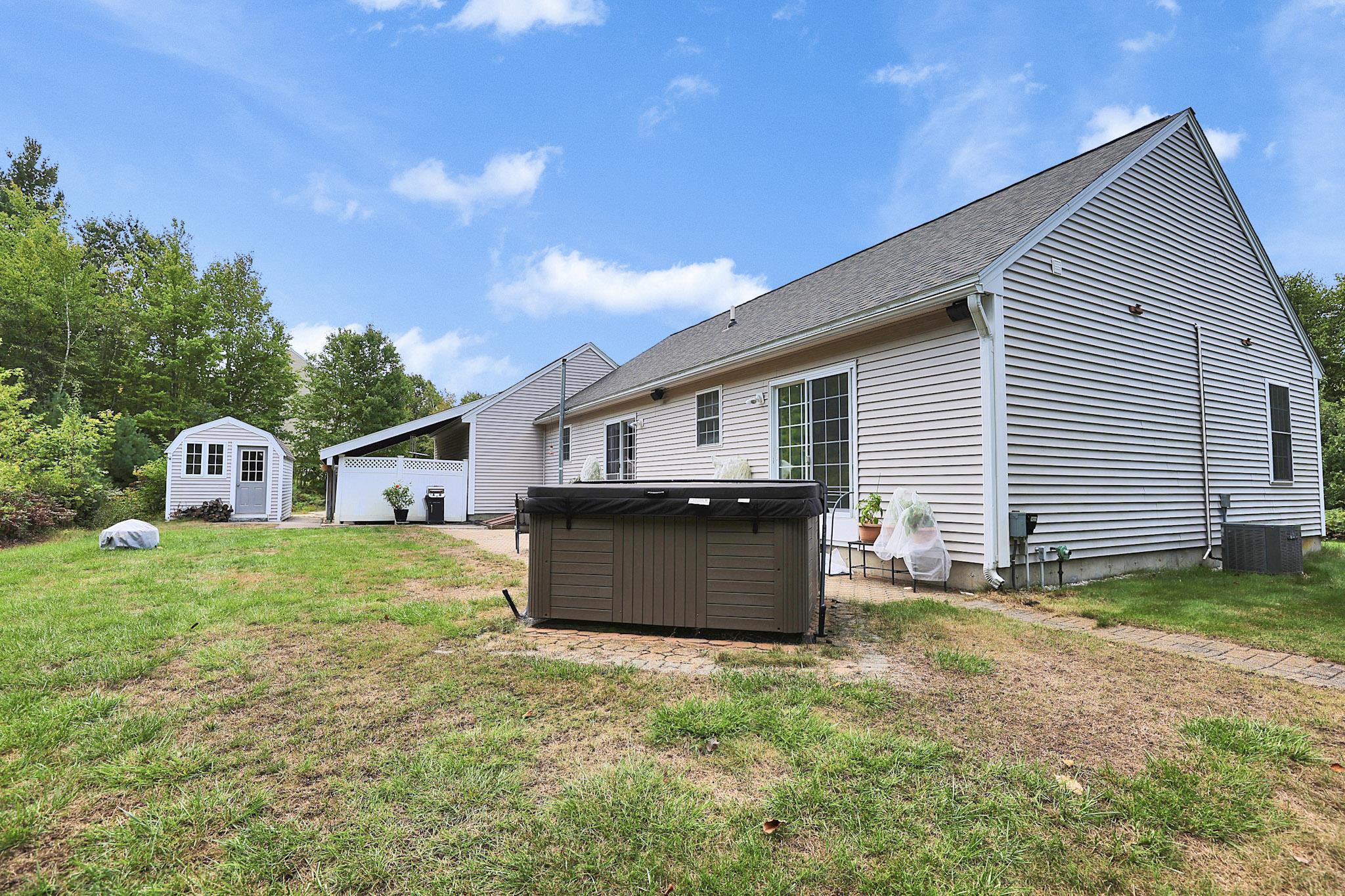 415 Dale Street Property Photo 9