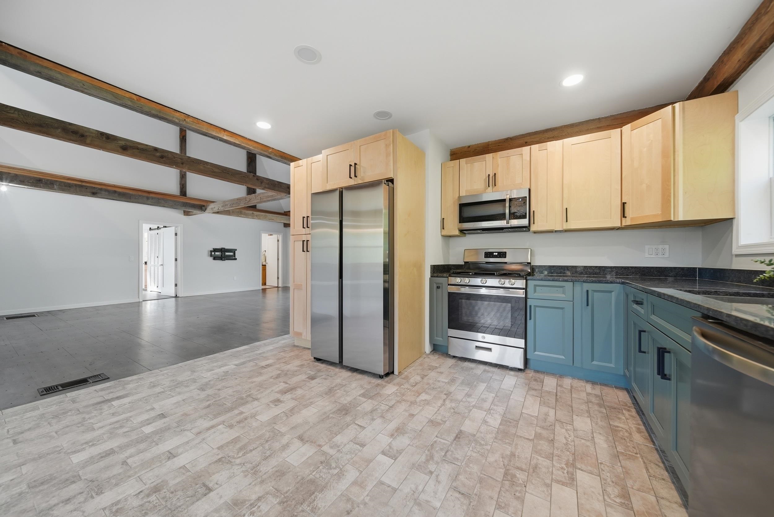 868 Nh Route 119 West Property Photo 17