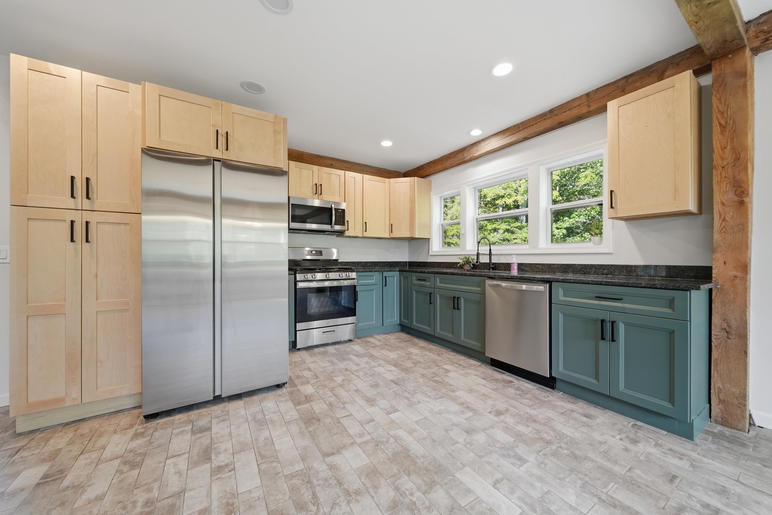 868 Nh Route 119 West Property Photo 19