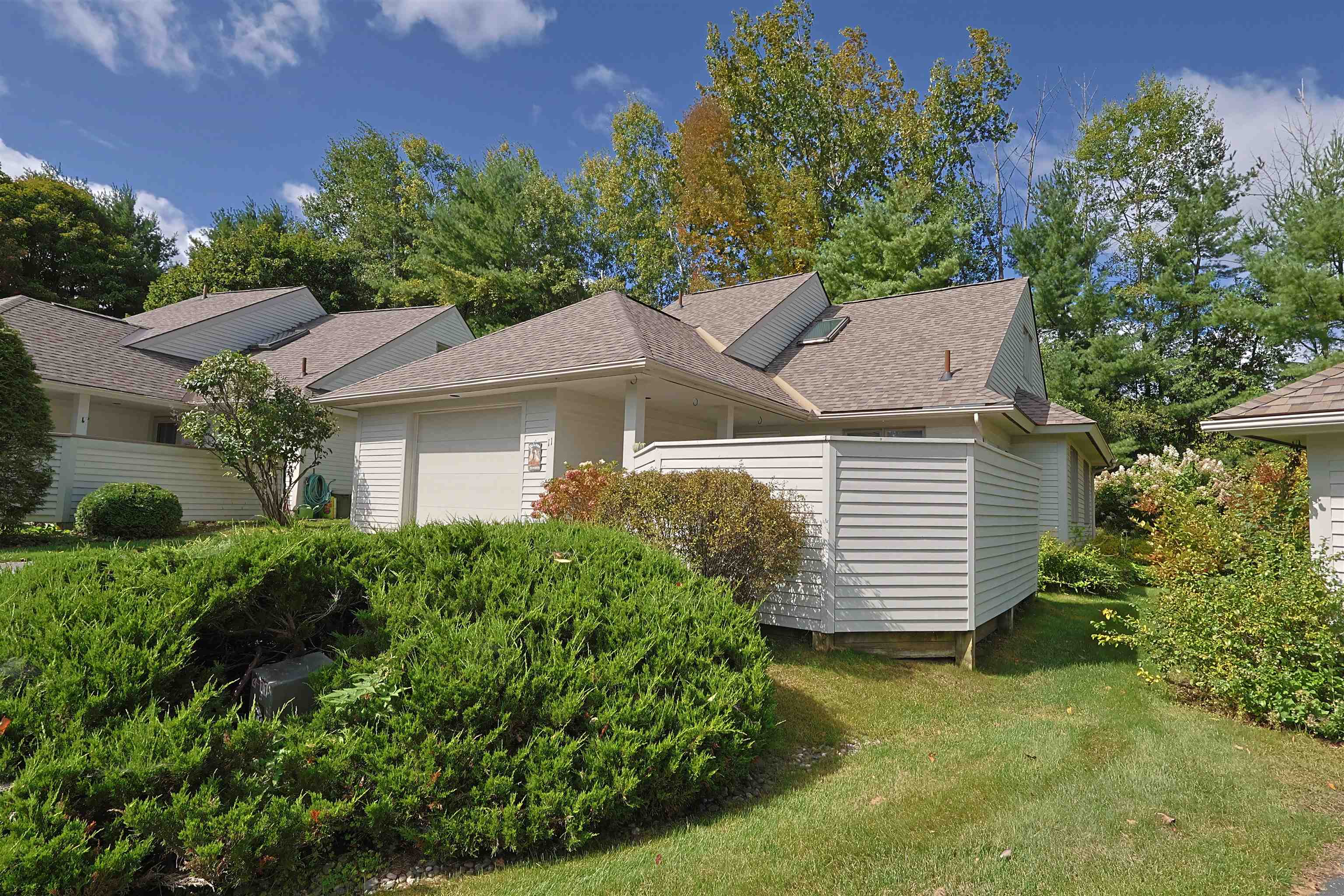 11 Cottage Court Property Photo 4