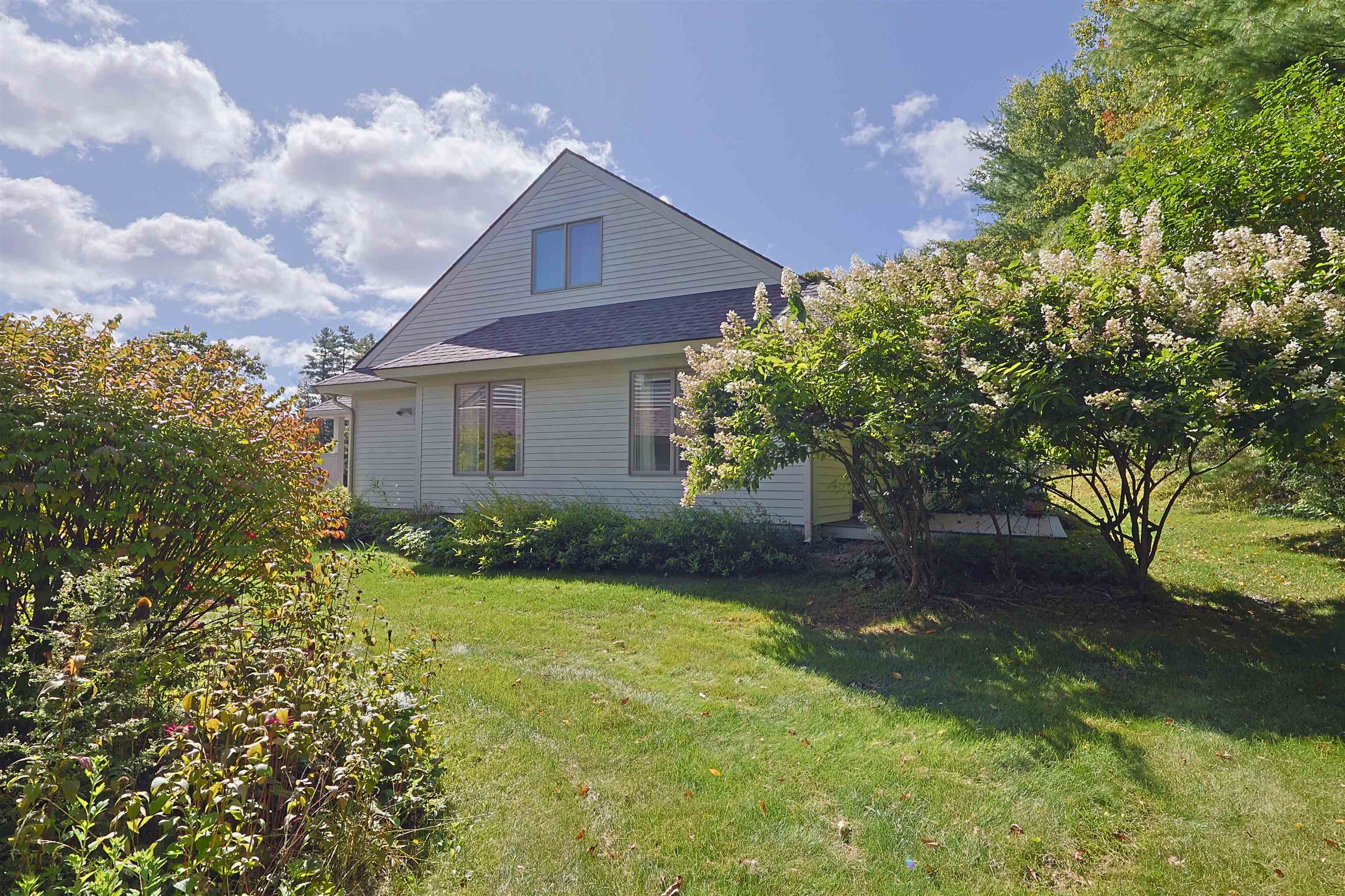 11 Cottage Court Property Photo 5