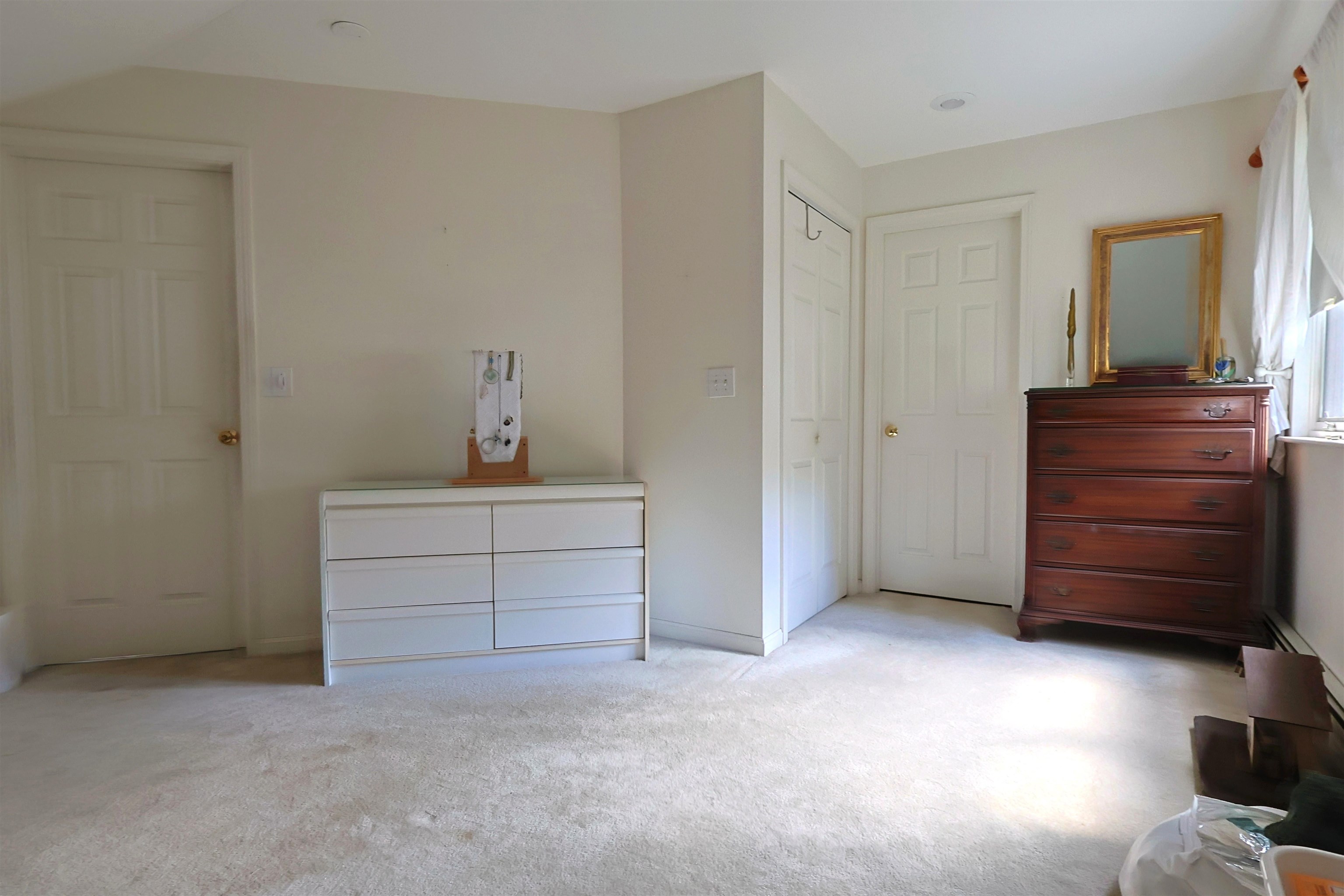 11 Cottage Court Property Photo 35