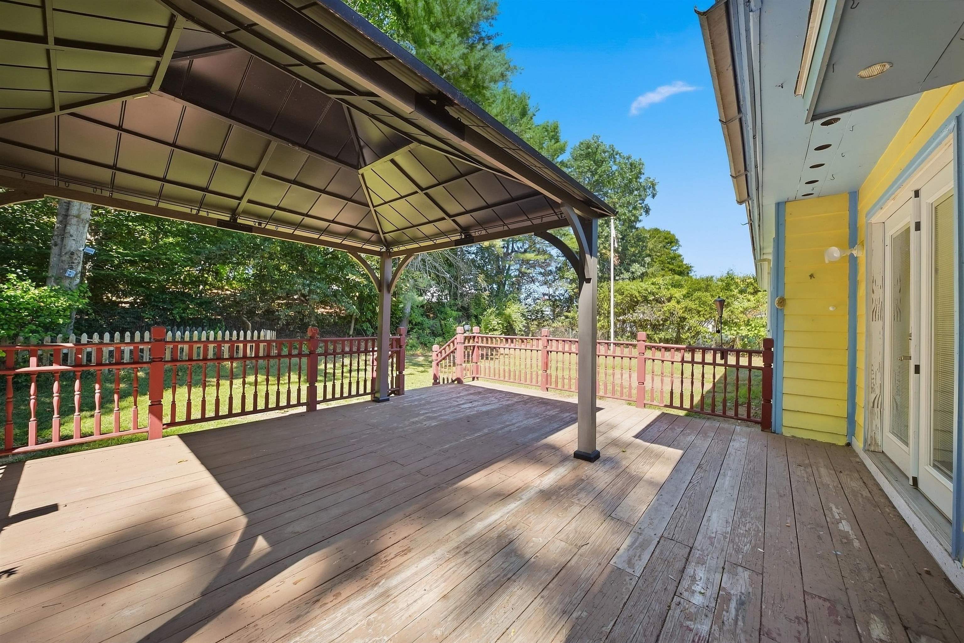 140 Victory Drive Property Photo 34