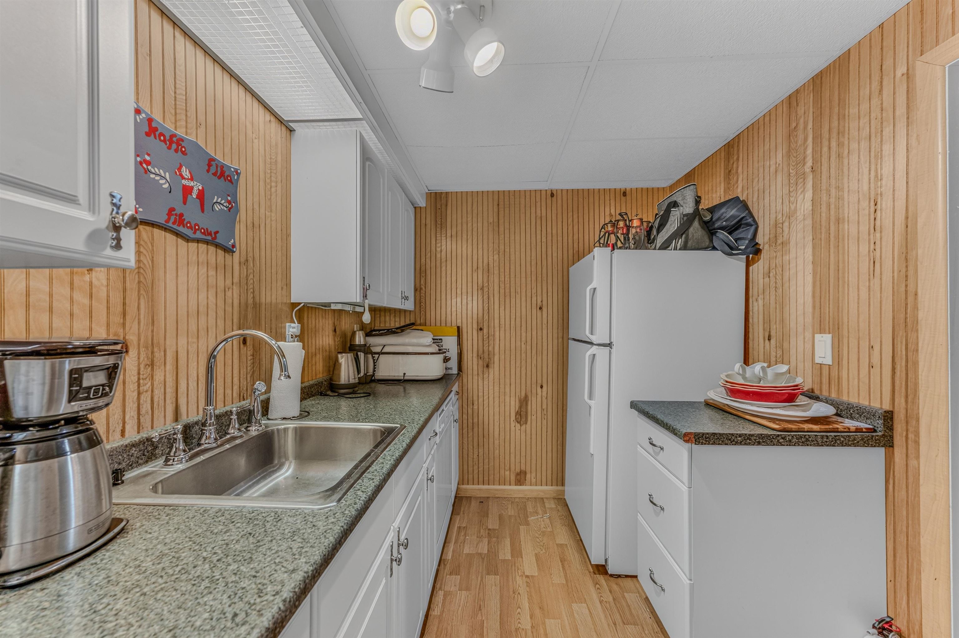 400 Route 18 Property Photo 35