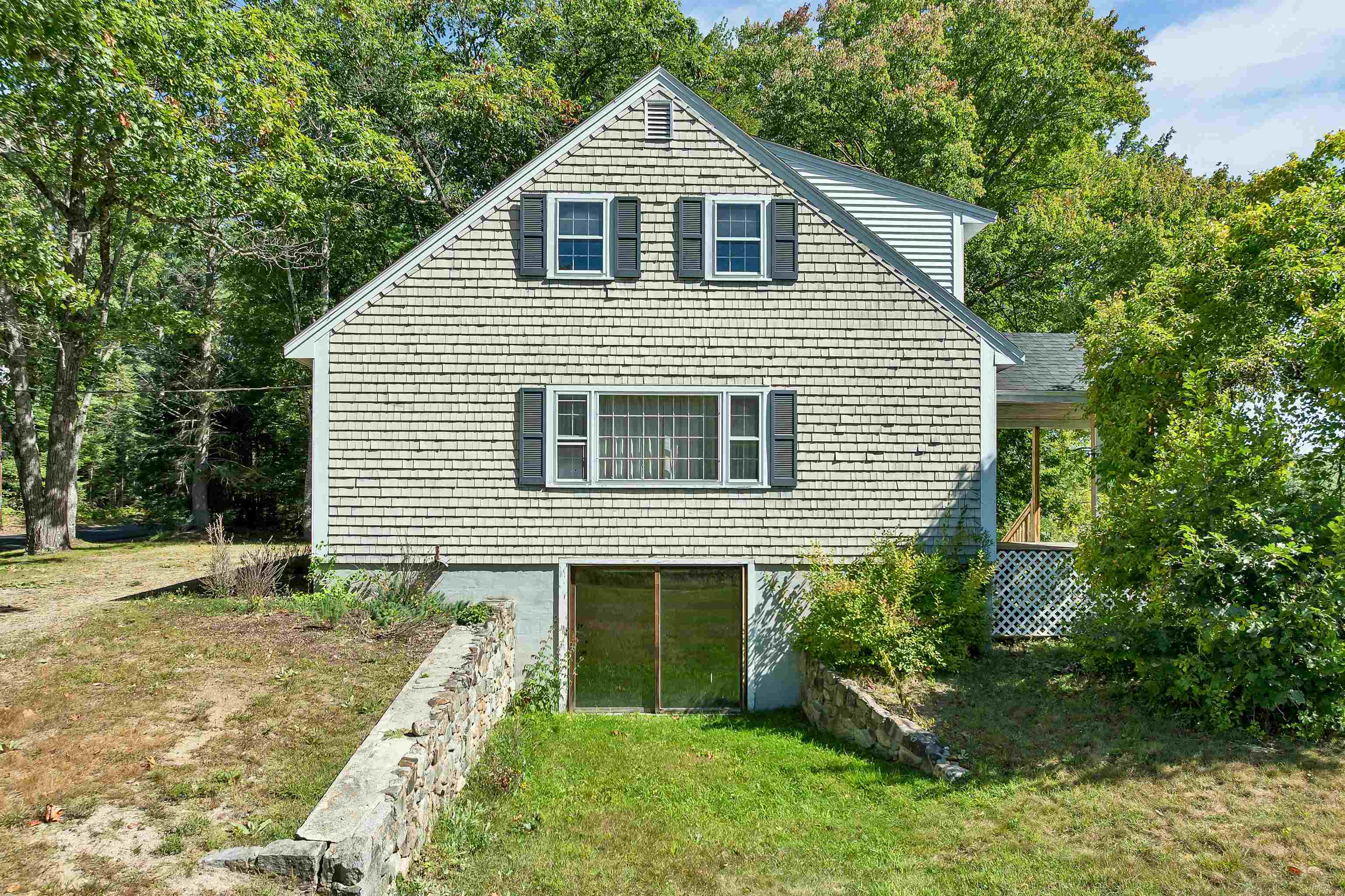 27 New Road Property Photo 13