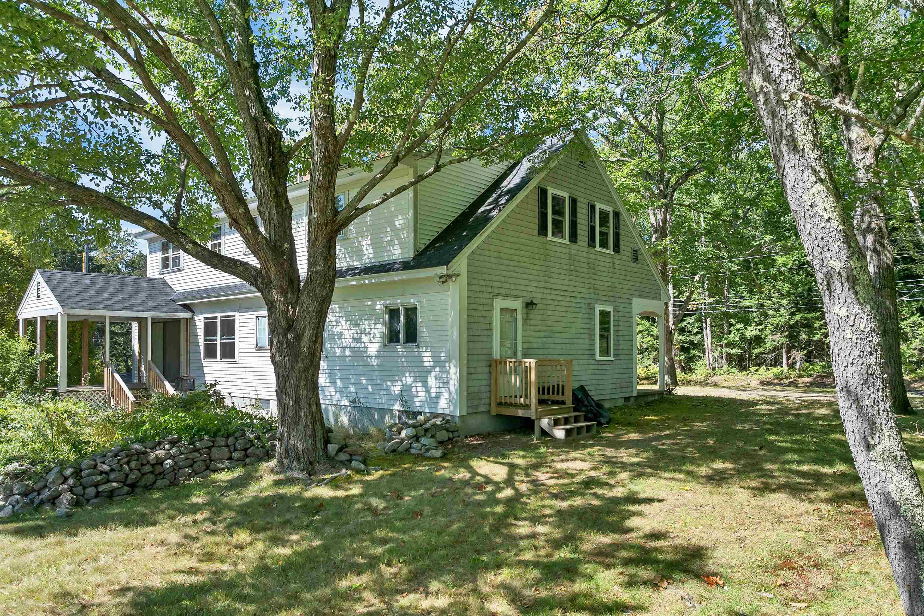 27 New Road Property Photo 15