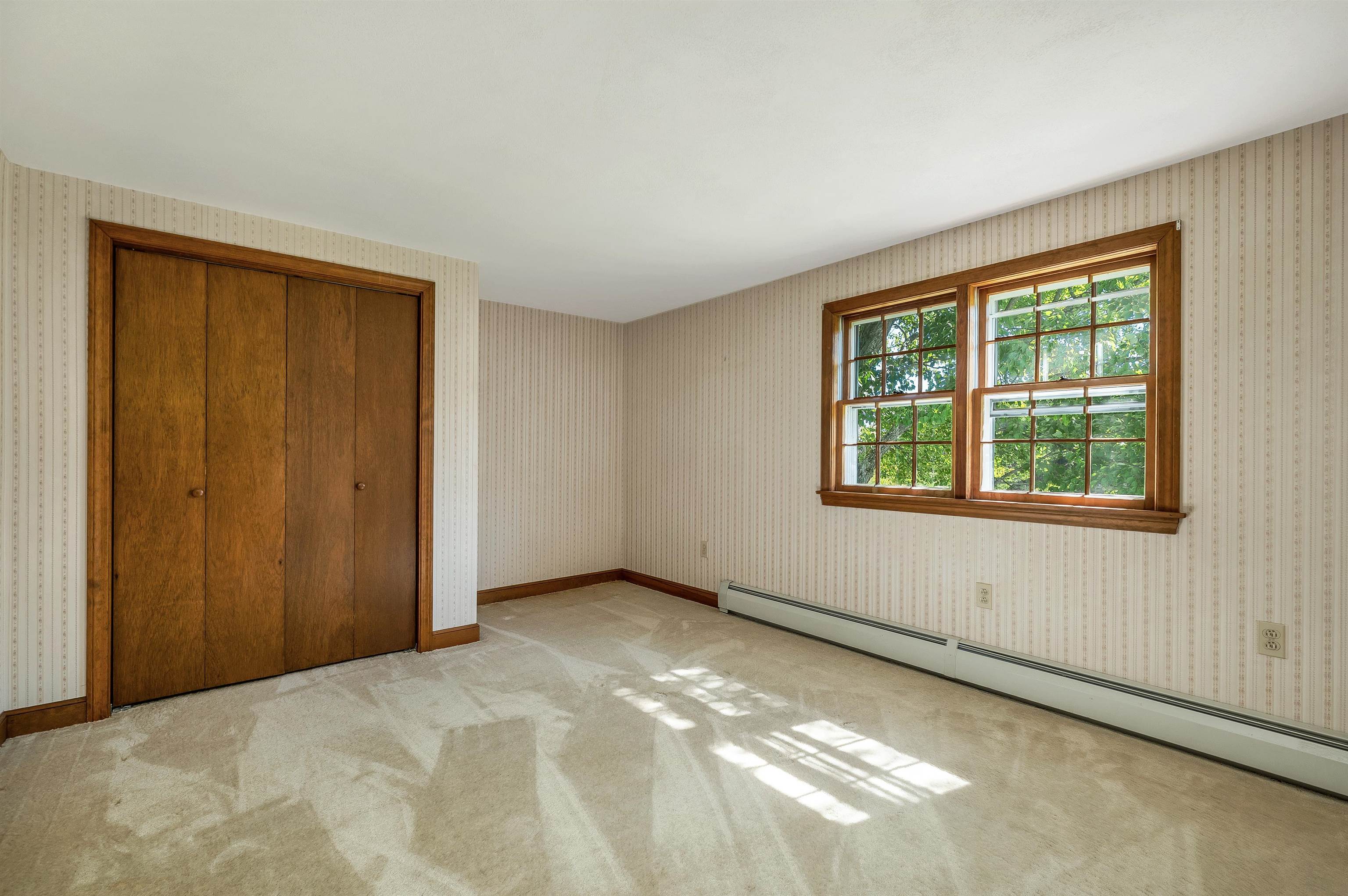 27 New Road Property Photo 40