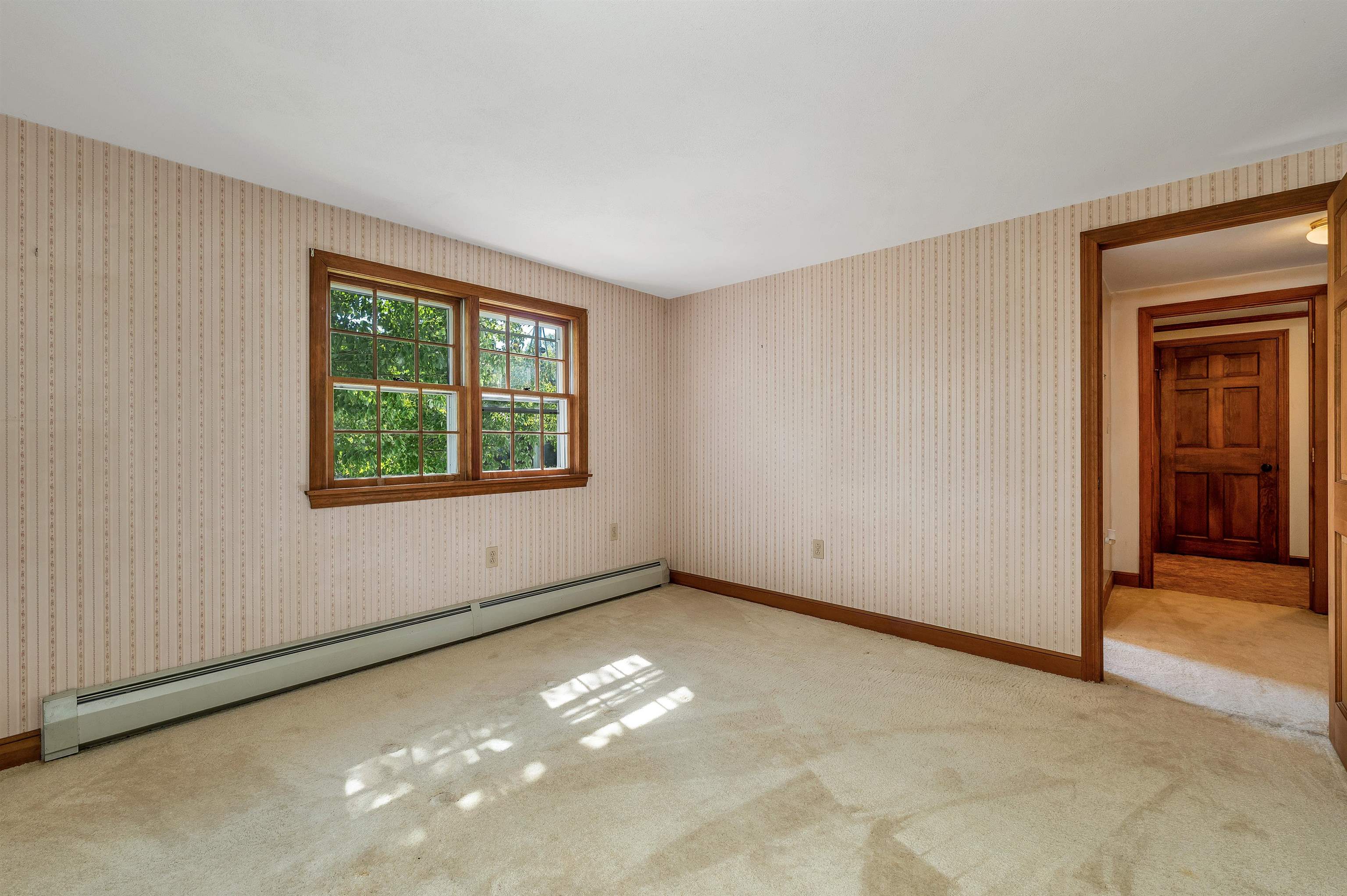 27 New Road Property Photo 41