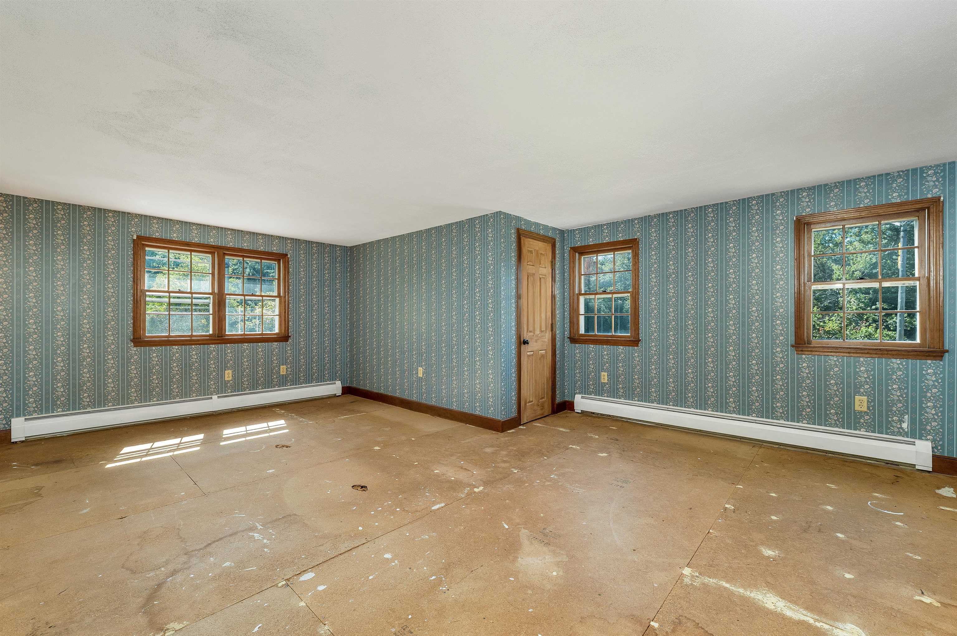 27 New Road Property Photo 44