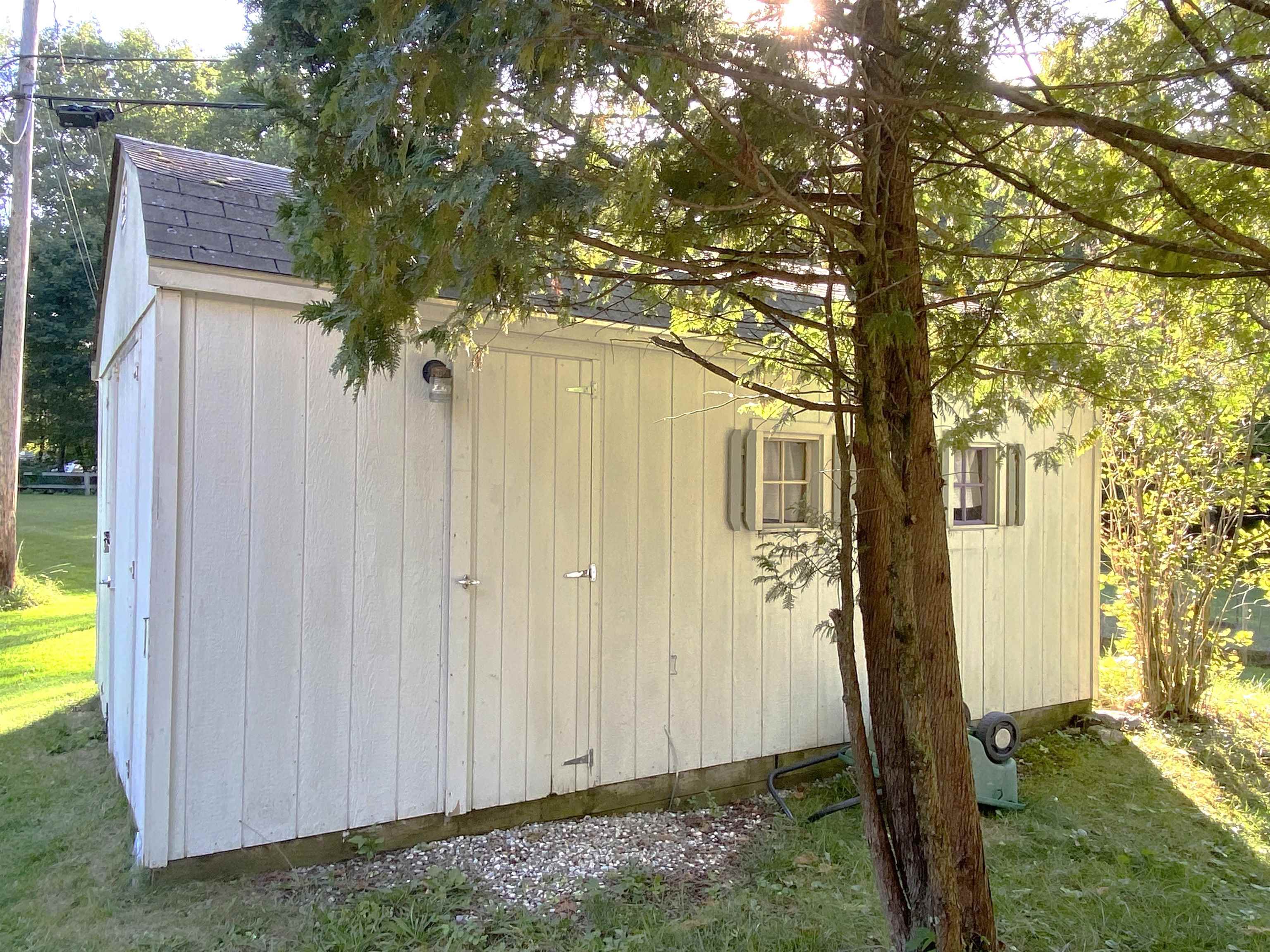 818 West Shore Road Property Photo 36