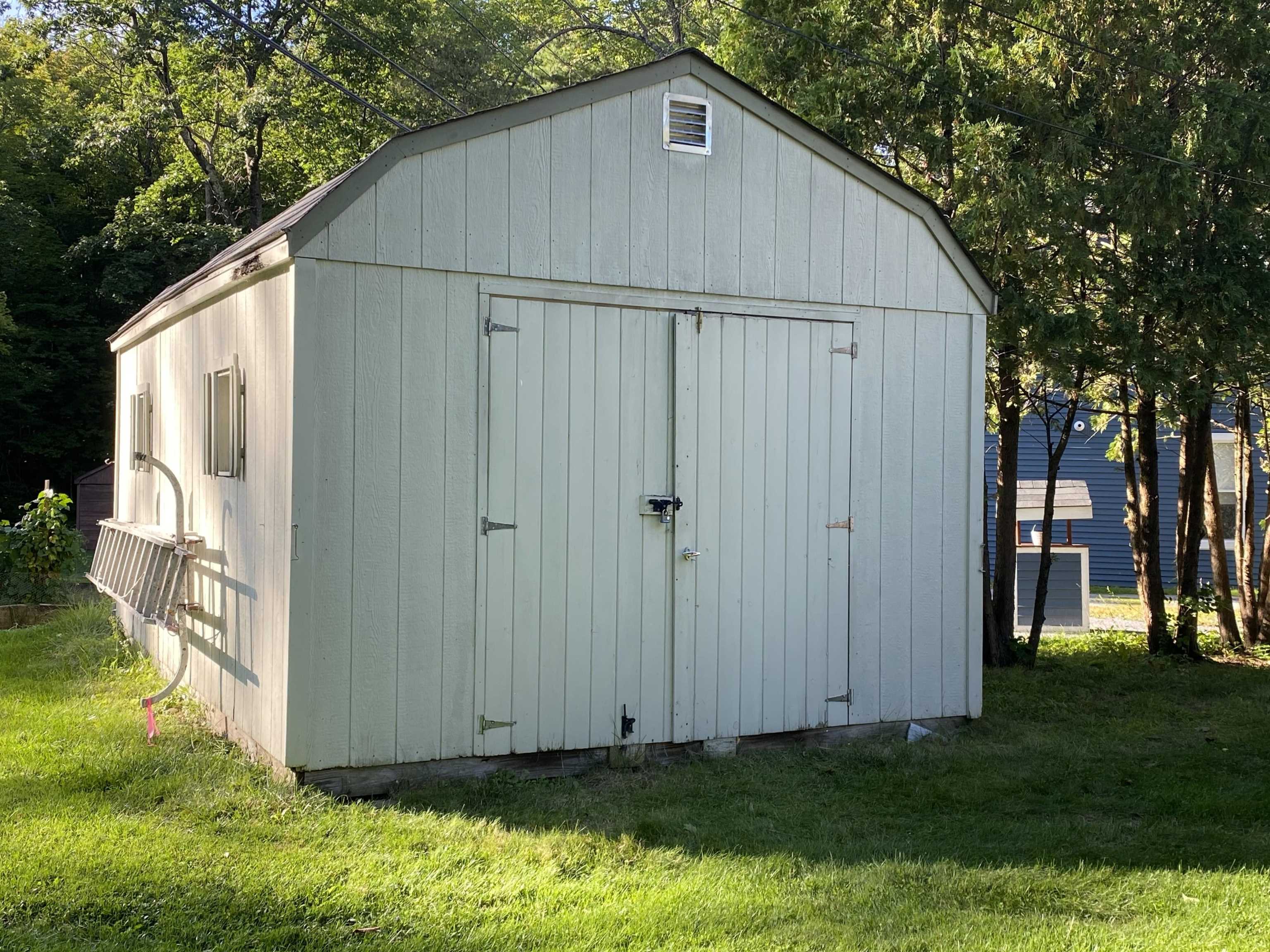 818 West Shore Road Property Photo 37