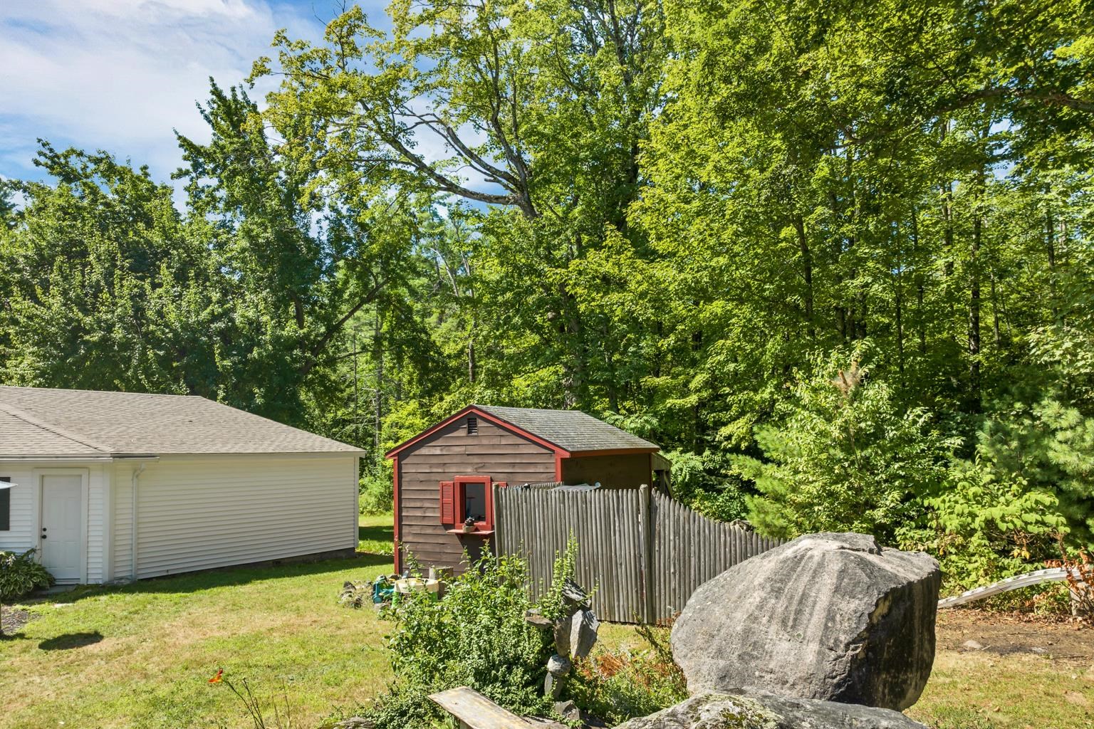 61 Old Settlers Lane Property Photo 11