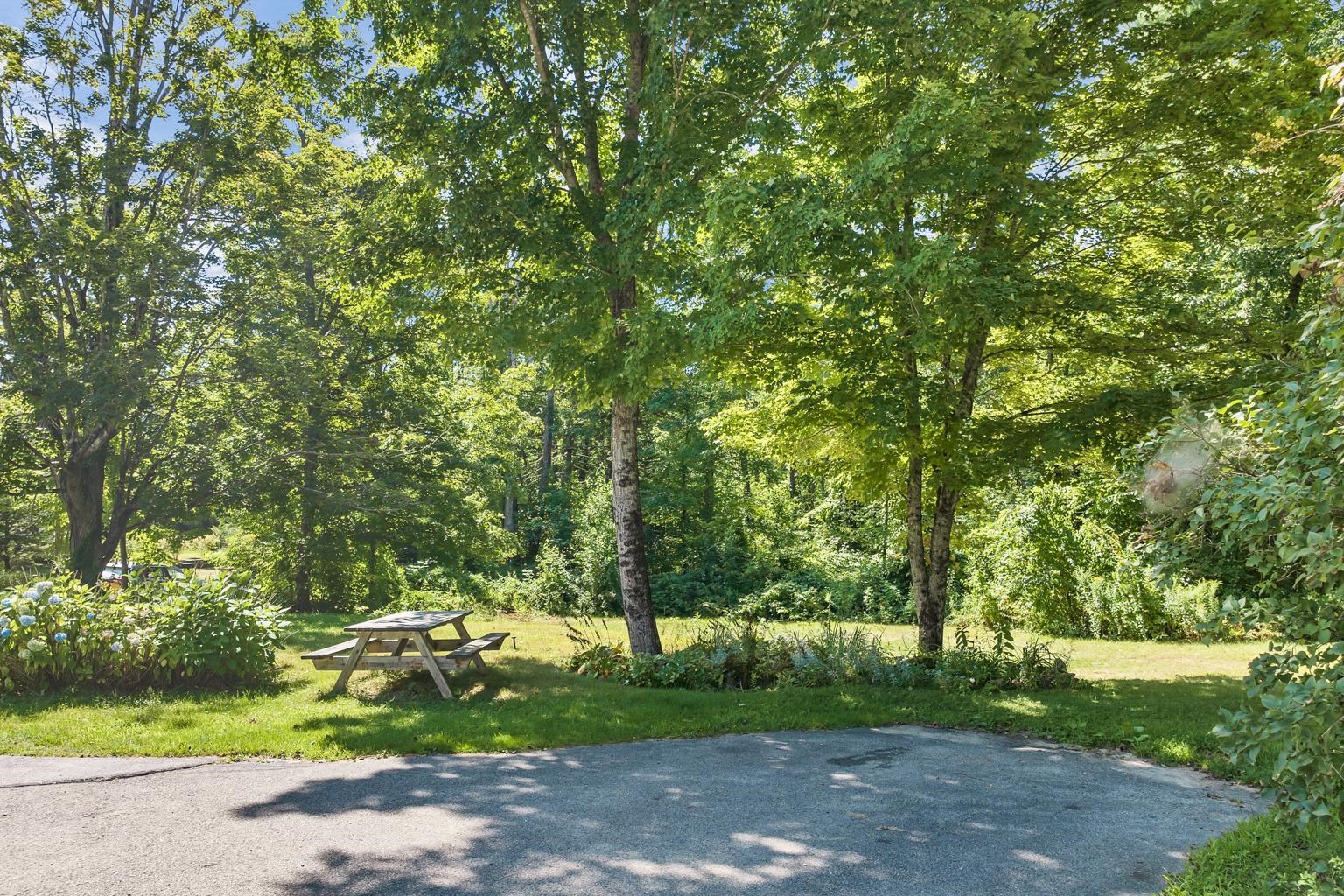 61 Old Settlers Lane Property Photo 14