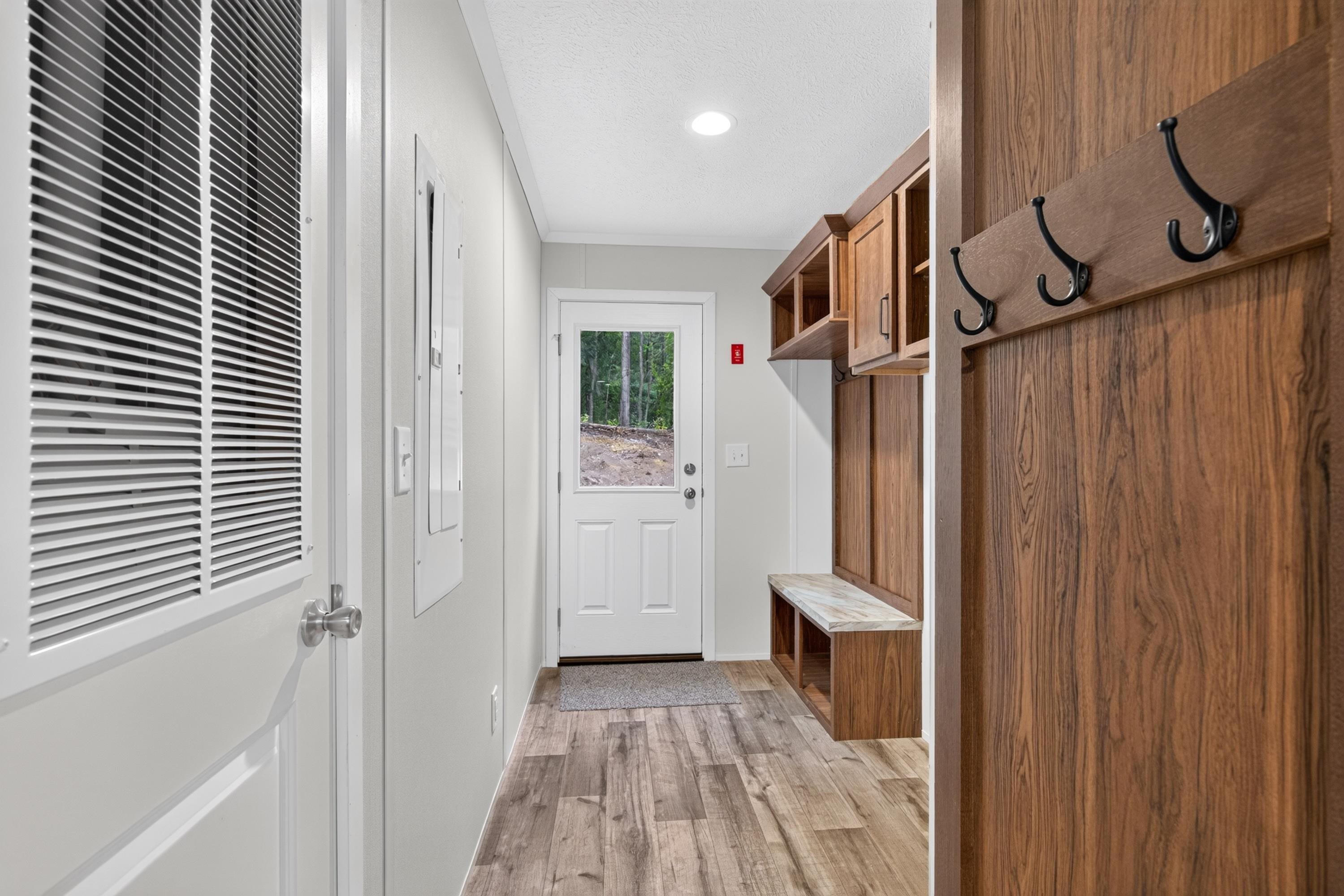 9 Loring Avenue Property Photo 15