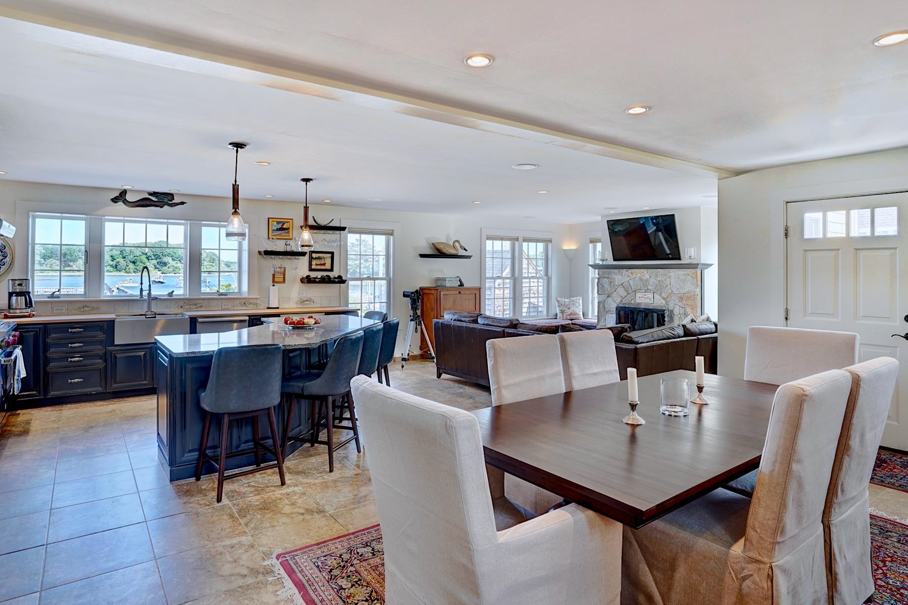 15 Pickering Avenue Property Photo 19
