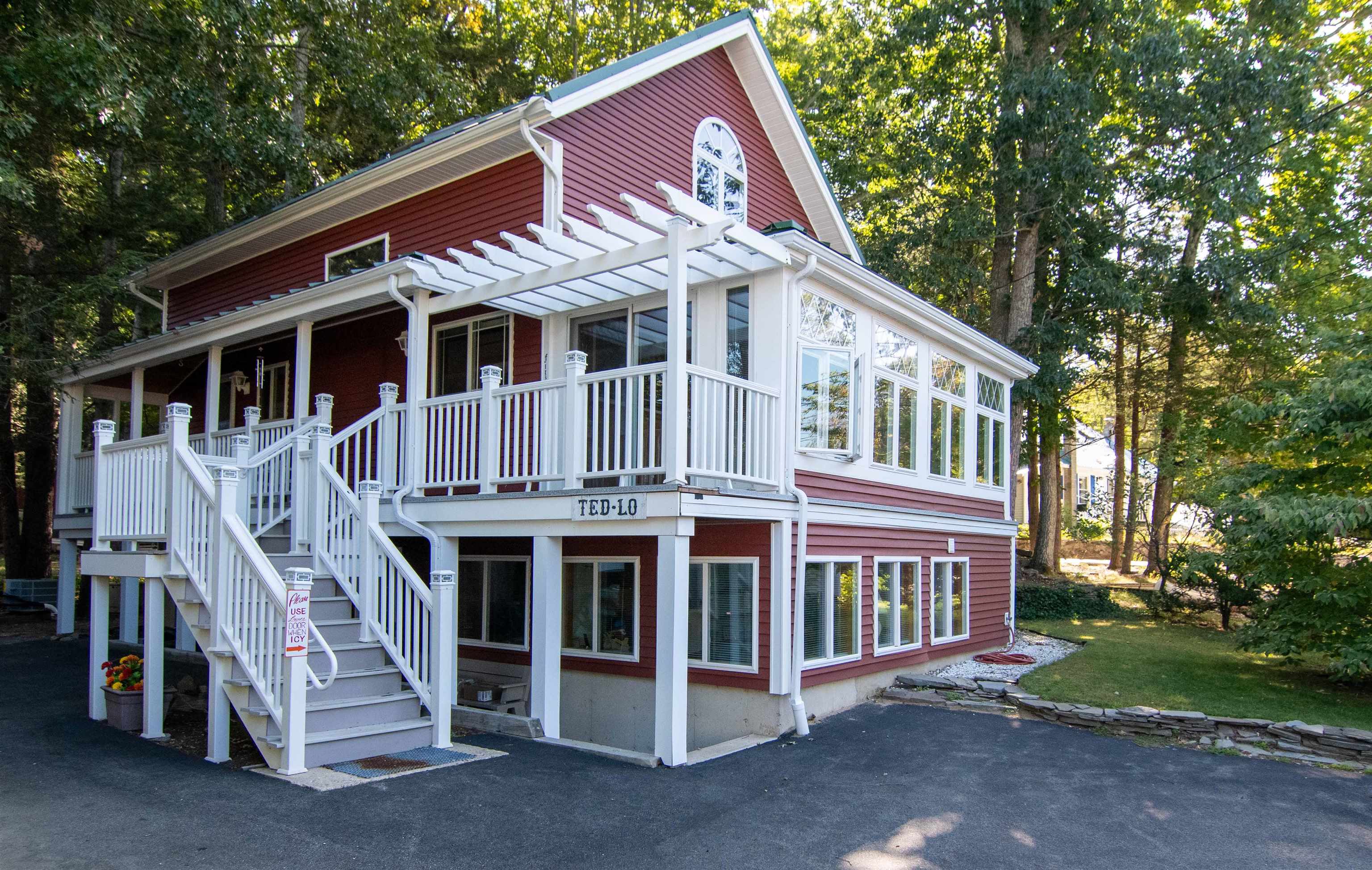 16 Governors Drive Property Photo 1