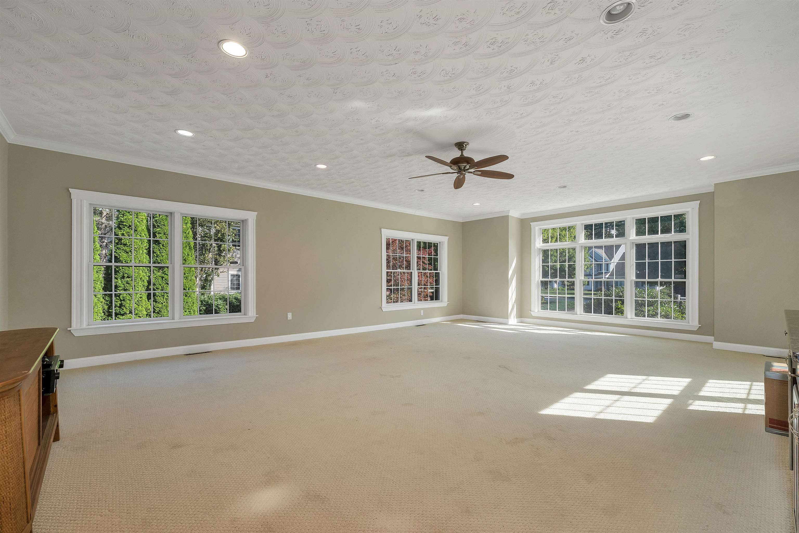 5 Crestwood Lane Property Photo 17