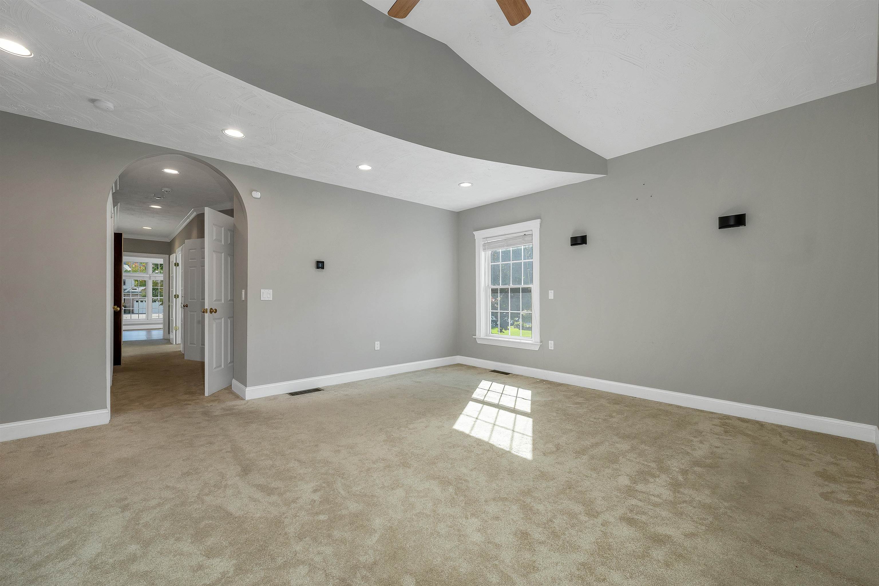 5 Crestwood Lane Property Photo 22