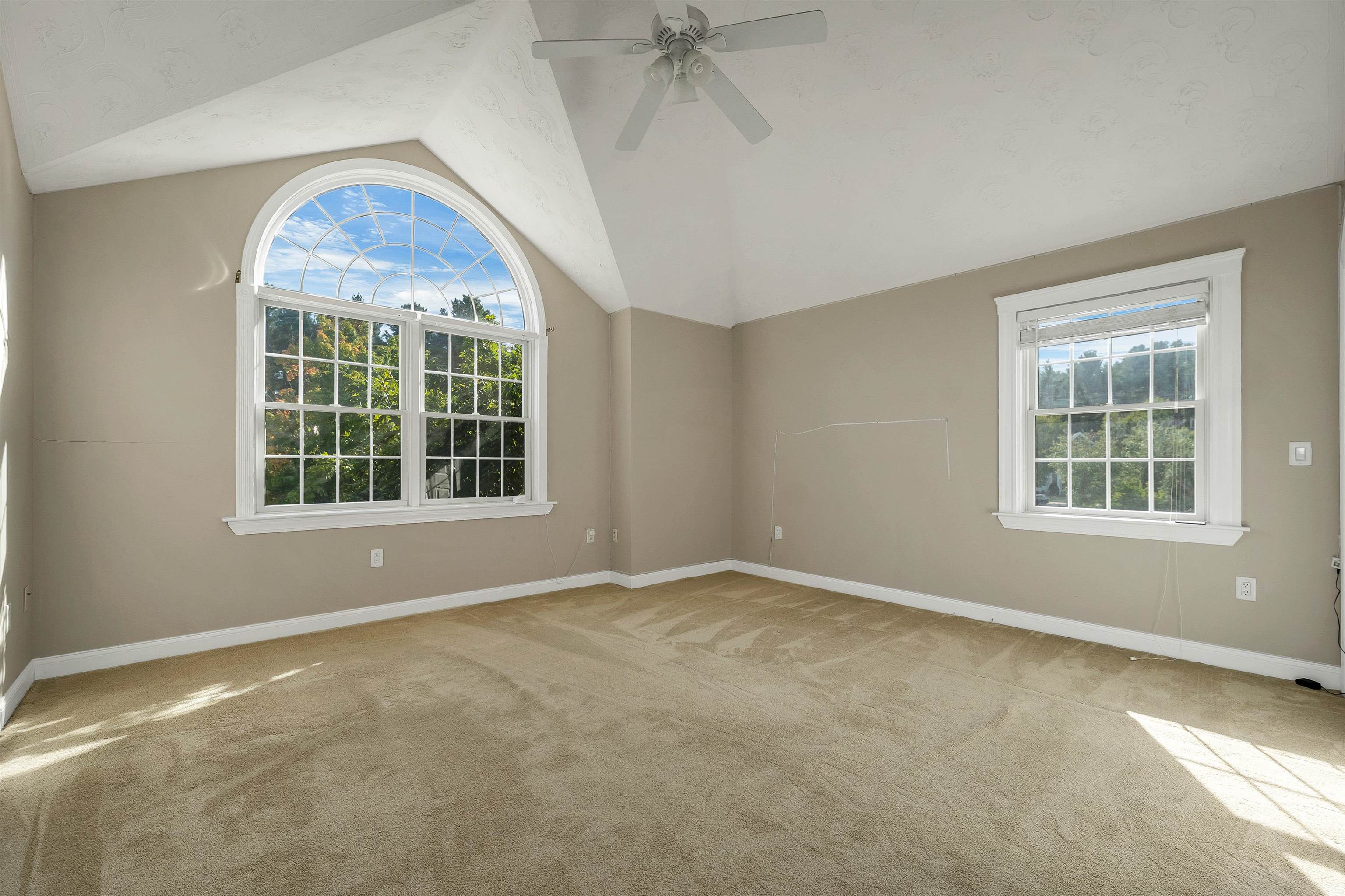 5 Crestwood Lane Property Photo 30