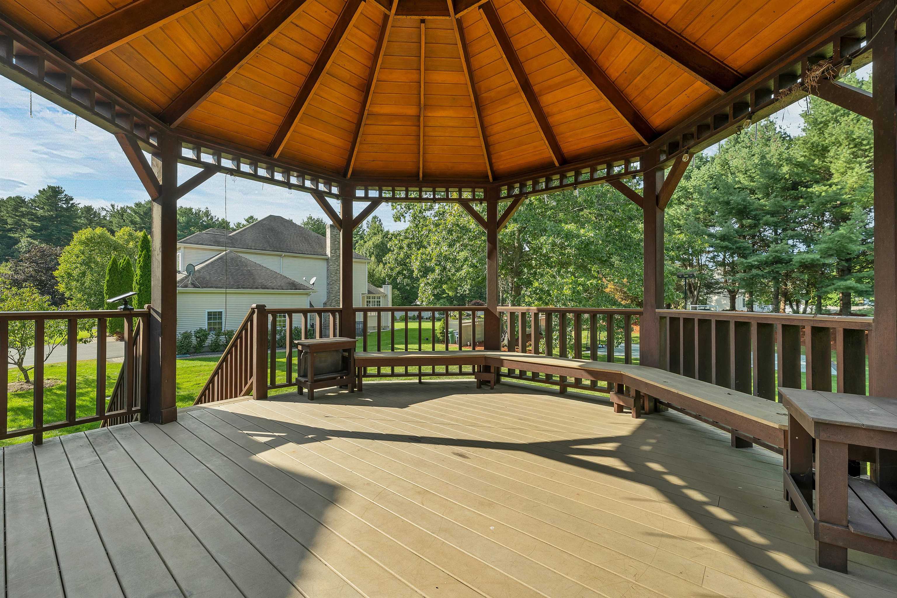 5 Crestwood Lane Property Photo 43