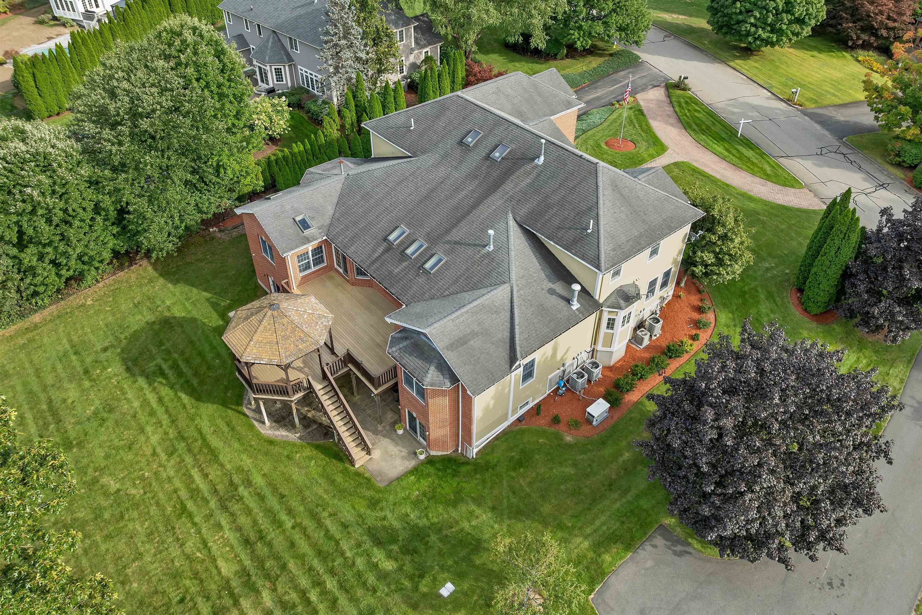 5 Crestwood Lane Property Photo 48