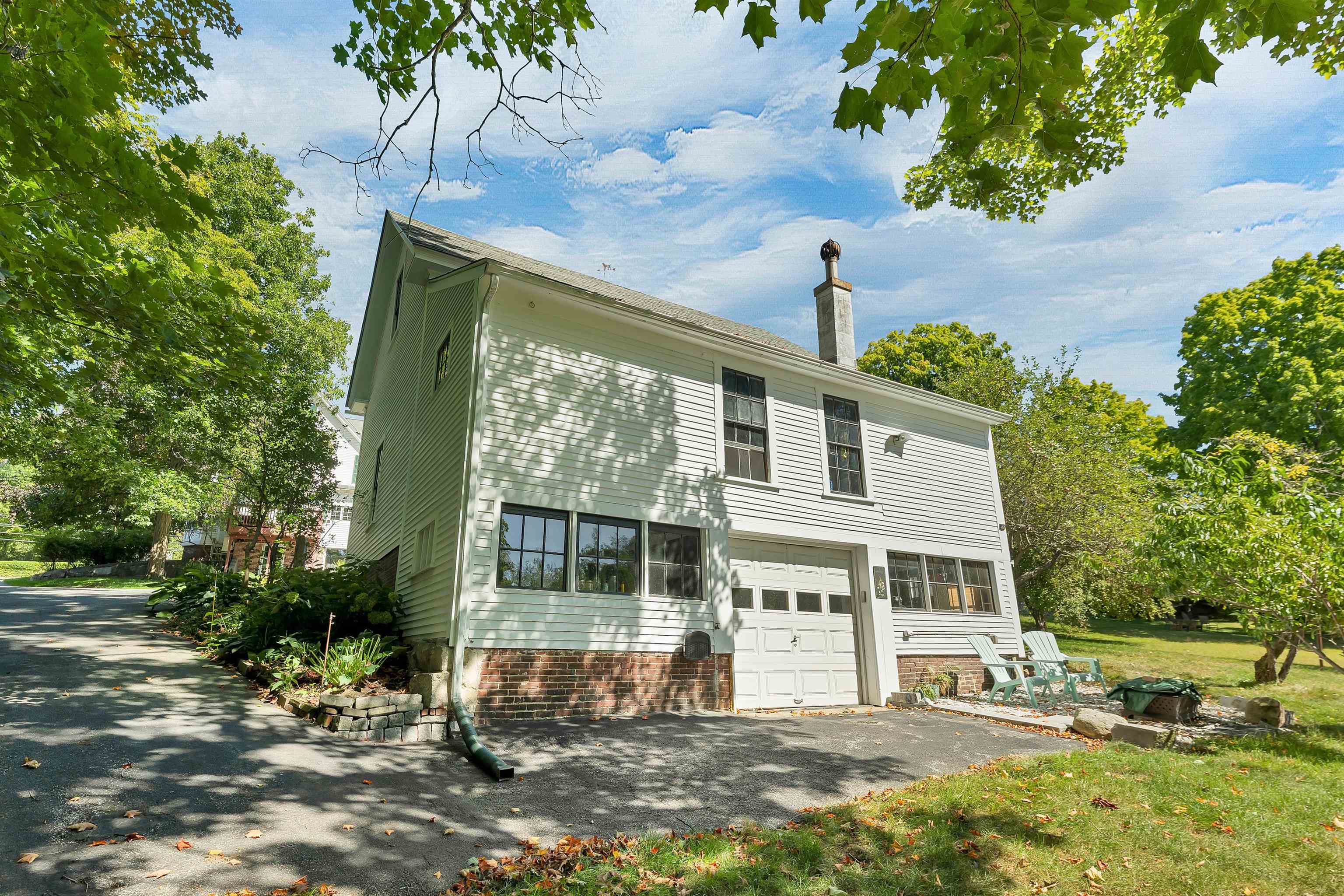 289 Pleasant Street Property Photo 44