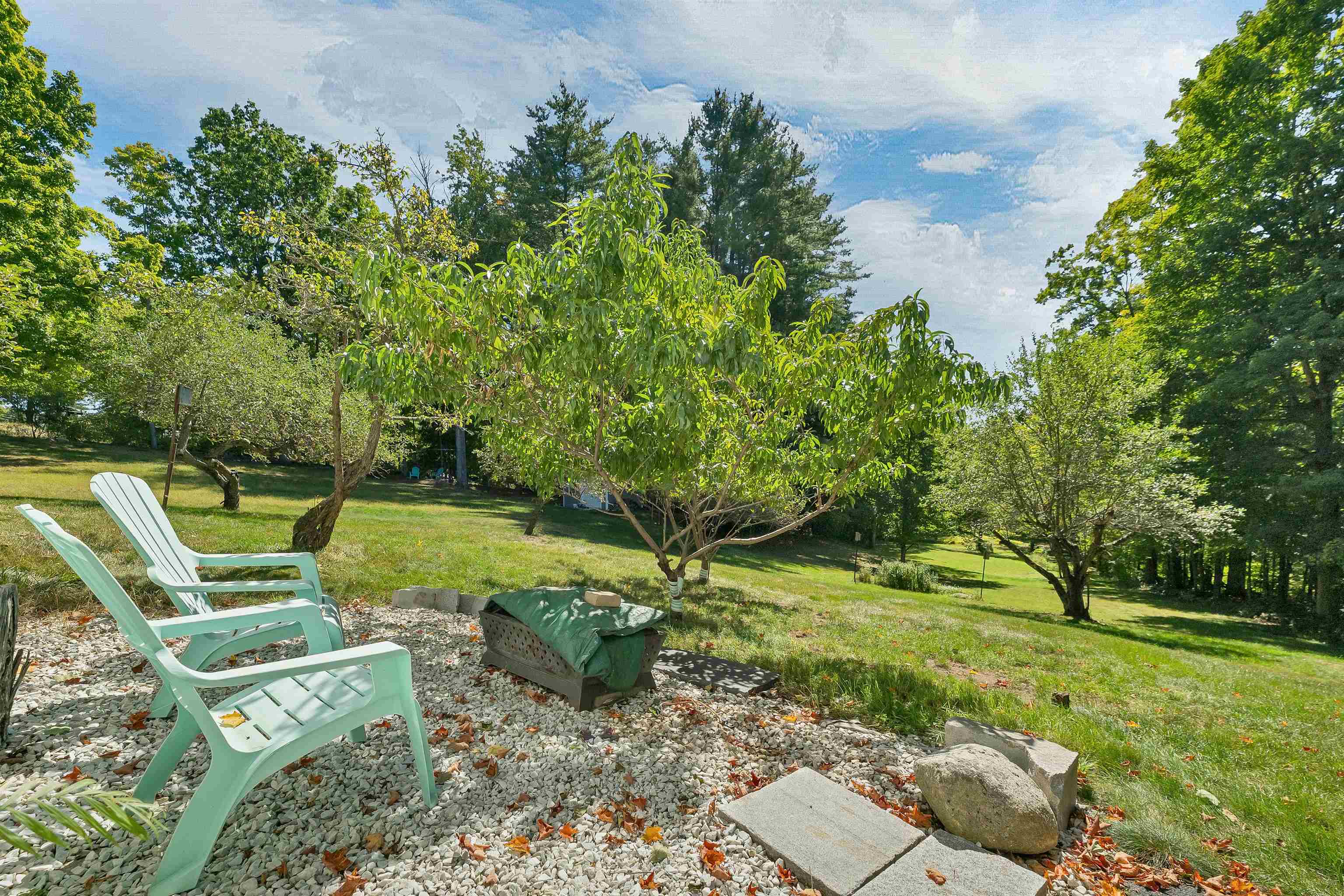 289 Pleasant Street Property Photo 46