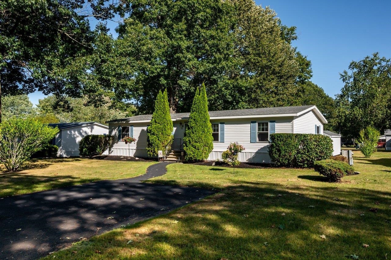 21 Oak Drive Property Photo 1