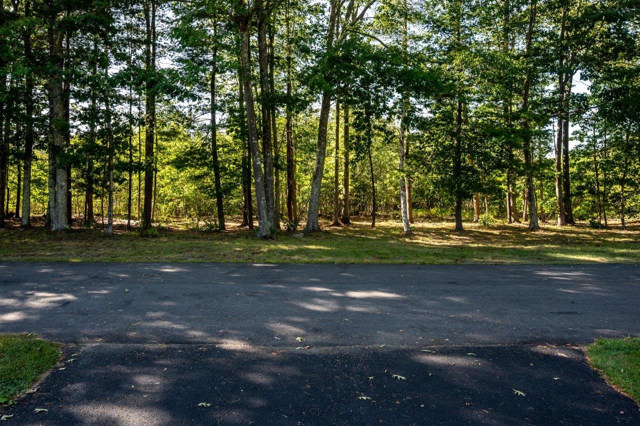 21 Oak Drive Property Photo 12